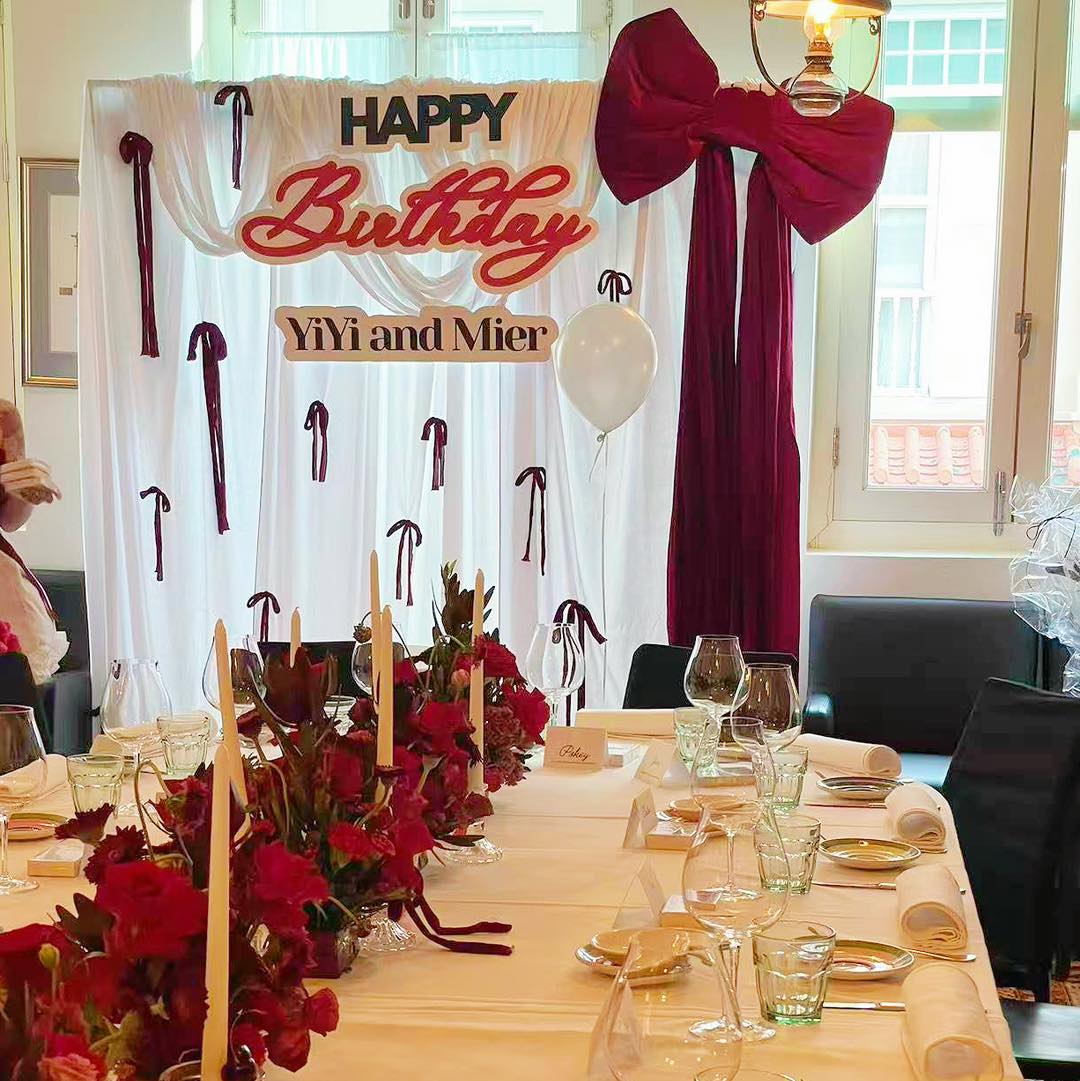 📲 For enquirers and booking:
92712311 (Customer Service)
84086616 (Hui)
96607772 (Chloe)
#event-decoration #sgbirthdayparty #sgeventstyling #partysetup #sgballoons
#singapore #partytime #sgpartyplanning
#sgballoons #balloonsbouque #sgbirthday #eventplanners
#partymastersingapore