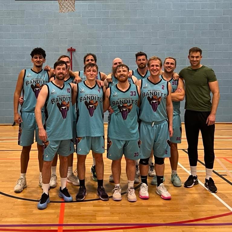 Bandits 1 win on the Road!
Bandits 1 beat Classics by 3 points, away in Poole.
A tense battle. Bandits were down 10 at half-time, with a 16 point swing in the 3rd quarter bandits led into the 4th. The 4th quarter was tough, with the lead changing throughout. Bandits were down 7 with 3 minutes left then with a final push of intensity bandits fought back to seal the win.
Great work Bandits!
Next game is at home vs Oaks on Thursday 30th October at Weymouth College.