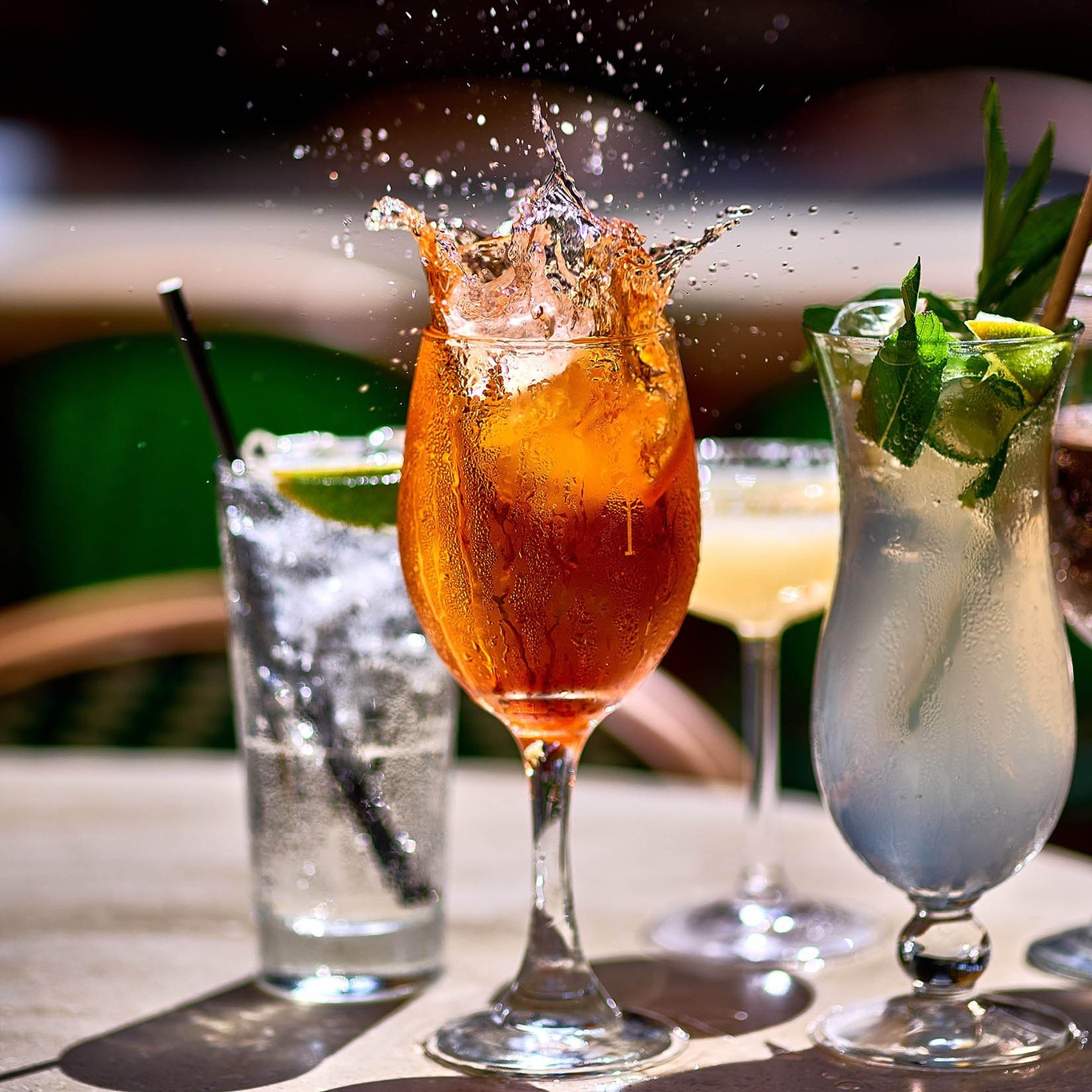 Spritzin' into the weekend like...
#TheKegAndBrew #RooftopVibes #TGIF