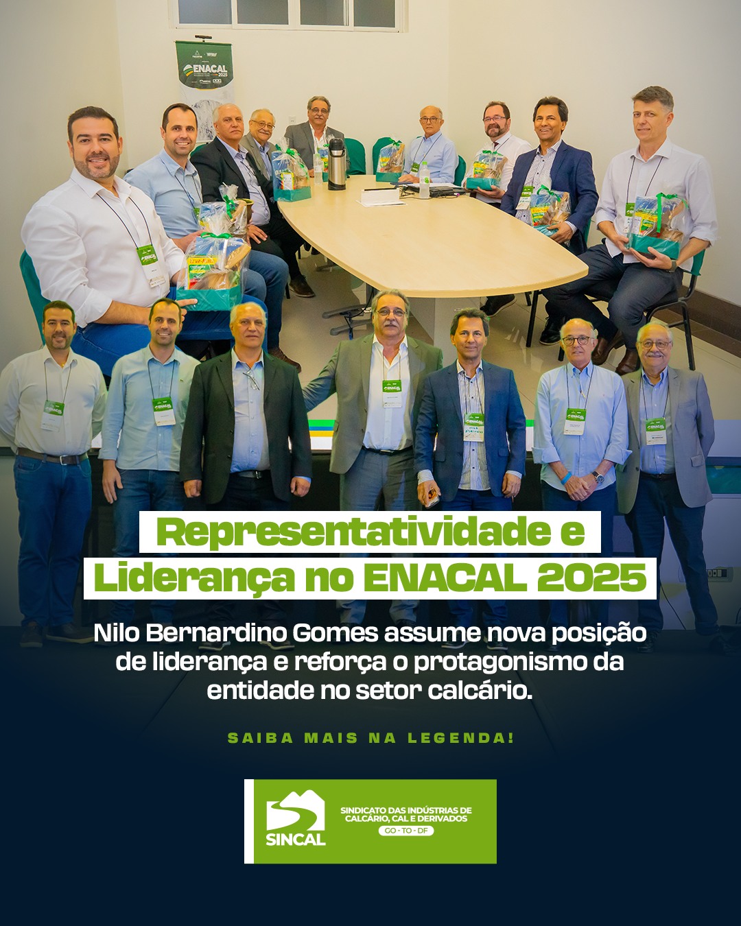 O Sr. Nilo Bernardino Gomes representou o SINCAL no ENACAL 2025, destacando-se pela atuação firme e comprometida com o setor. Na ocasião, foi oficializada sua posse como vice-presidente da ABRACAL, consolidando sua trajetória de liderança e o papel de destaque do SINCAL no cenário nacional.