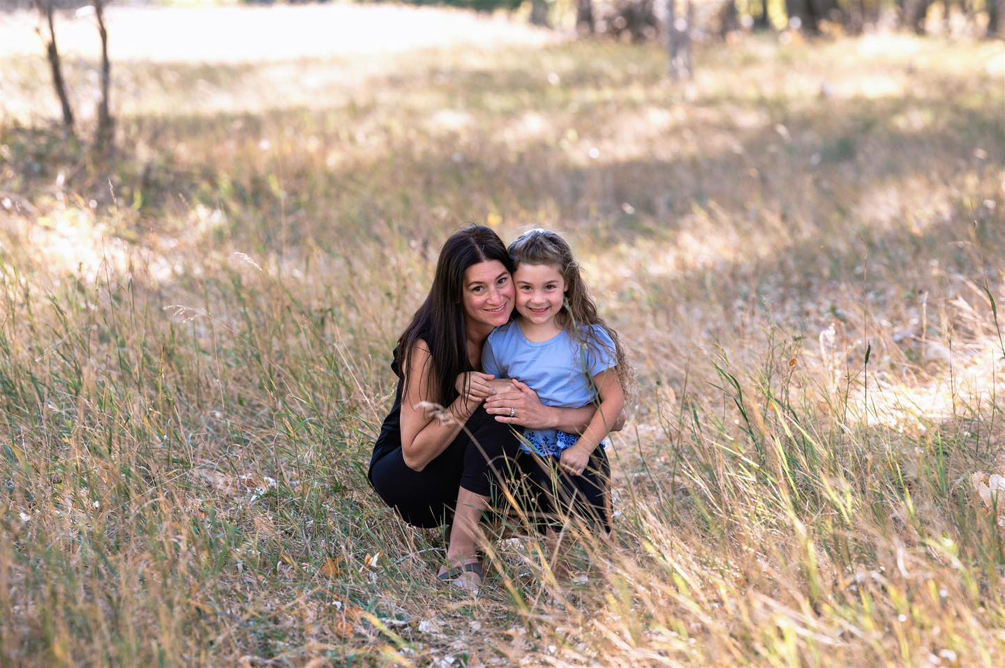 Spent the weekend soaking up allll the photo goodness at the PPOC Alberta conference 📸✨
My brain’s full, my heart’s happy, and I’ve got a ton of ideas brewing for 2026!
Best part? Meeting new photographers and making new friends! 🫶
Tired but so inspired. Let’s do this, 2026 🚀
#yqlphotographer #lethbridgephotographer #albertaphotographer #ppoc_ab #lightmatters2025