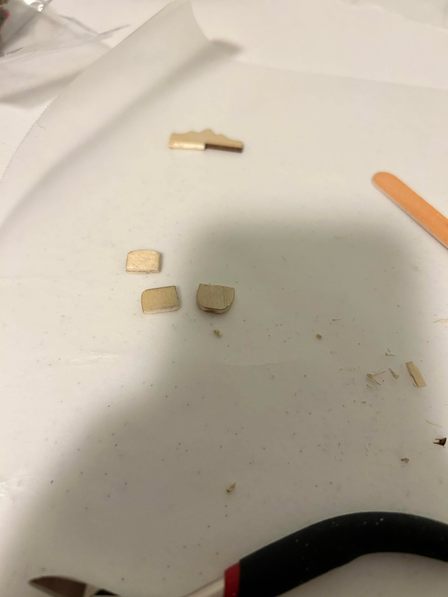 Mientras trabajo en mi arte y hablo con mi Padre Celestial me llegó esto y quise compartirlo.
“Pues somos la obra maestra de Dios. Él nos creó de nuevo en Cristo Jesús, a fin de que hagamos las cosas buenas que preparó para nosotros tiempo atrás.”
Efesios 2:10 NTV
¡Somos su obra maestra! Como un carpintero que da forma a la madera, Dios nos diseña con propósito e intención.
For we are his workmanship, created in Christ Jesus for good works, which God prepared beforehand, that we should walk in them.”
Ephesians 2:10 ESV
We are His workmanship! Like a carpenter shaping wood, God designs us with purpose and intention.