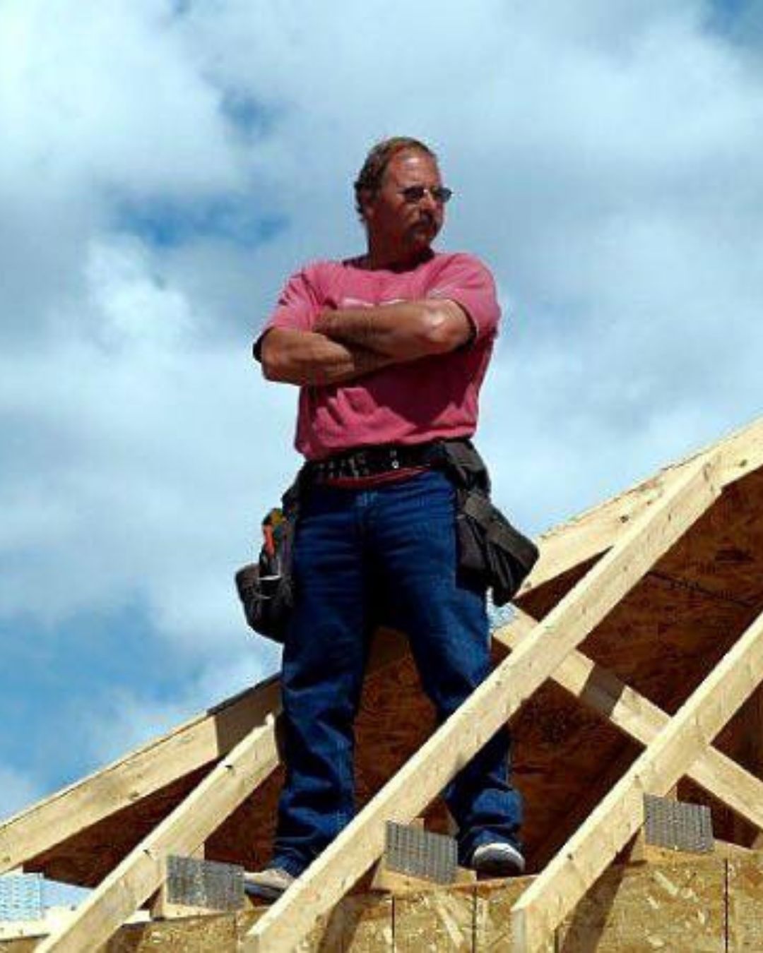 Who's ready for a Flashback Friday with none other than C&B's founder, Chuck?
Not much has changed over the last 2 decades, same great quality but with a lot less hair 😜