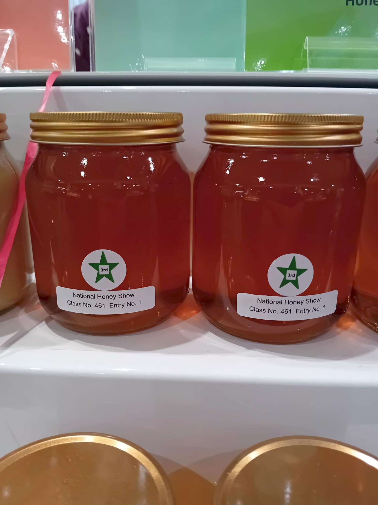 This week was the National Honey Show, where the very best of honey and beeswax is brought together and carefully judged. We were delighted to come 1st in the Berkshire beeswax class, also getting a Commended in the National version as well. We were a awarded a 3rd place for our lovely runny honey too!