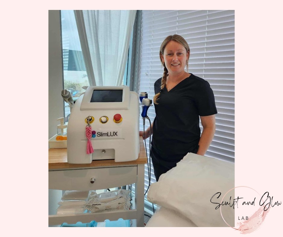 Say Hello to Nat! 👋
Our newest body sculpting expert here at @sculptandglowlab!
Nat is available Tuesdays & Wednesdays and every second Friday!
She has a background in hairdressing and personal training. You might even bump into her teaching an early Saturday morning class at Busy Bodies Gym!
DM @sculptandglowlab for your FREE consultation!