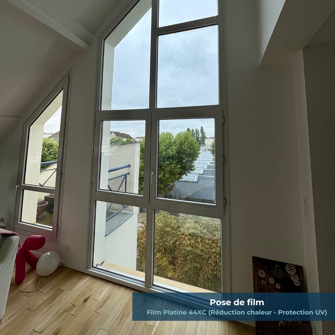 Fourniture et pose de film adhĂ©sif Platine 44 XC â Appartement dans le 78 đïžâš
Pour ce particulier des Yvelines, Verre IDF a installé le film Platine 44 XC, une solution discrÚte et performante pour gagner en confort sans perdre en luminosité.
âïž 60 % dâĂ©nergie solaire rejetĂ©e : adieu surchauffes estivales
đĄ LumiĂšre naturelle prĂ©servĂ©e : un intĂ©rieur toujours lumineux
đïž Vue vers lâextĂ©rieur conservĂ©e : sans effet miroir intrusif
đ RĂ©duction dâĂ©blouissement de 44 % : idĂ©al pour les Ă©crans et le confort quotidien
đĄïž Protection UV Ă 99 % : prĂ©serve vos tissus, meubles et objets de valeur
đ§ Ăpaisseur 60 microns
Un confort thermique et visuel discret, sans compromis sur lâesthĂ©tique.
đ 01 30 99 15 85
đ© info@verreidf.com
#VerreIDF #Platine44XC #FilmSolaire #ConfortThermique #ProtectionUV #PoseIntérieure #Appartement78 #Yvelines #FilmAdhésif #ExpertDuVerre