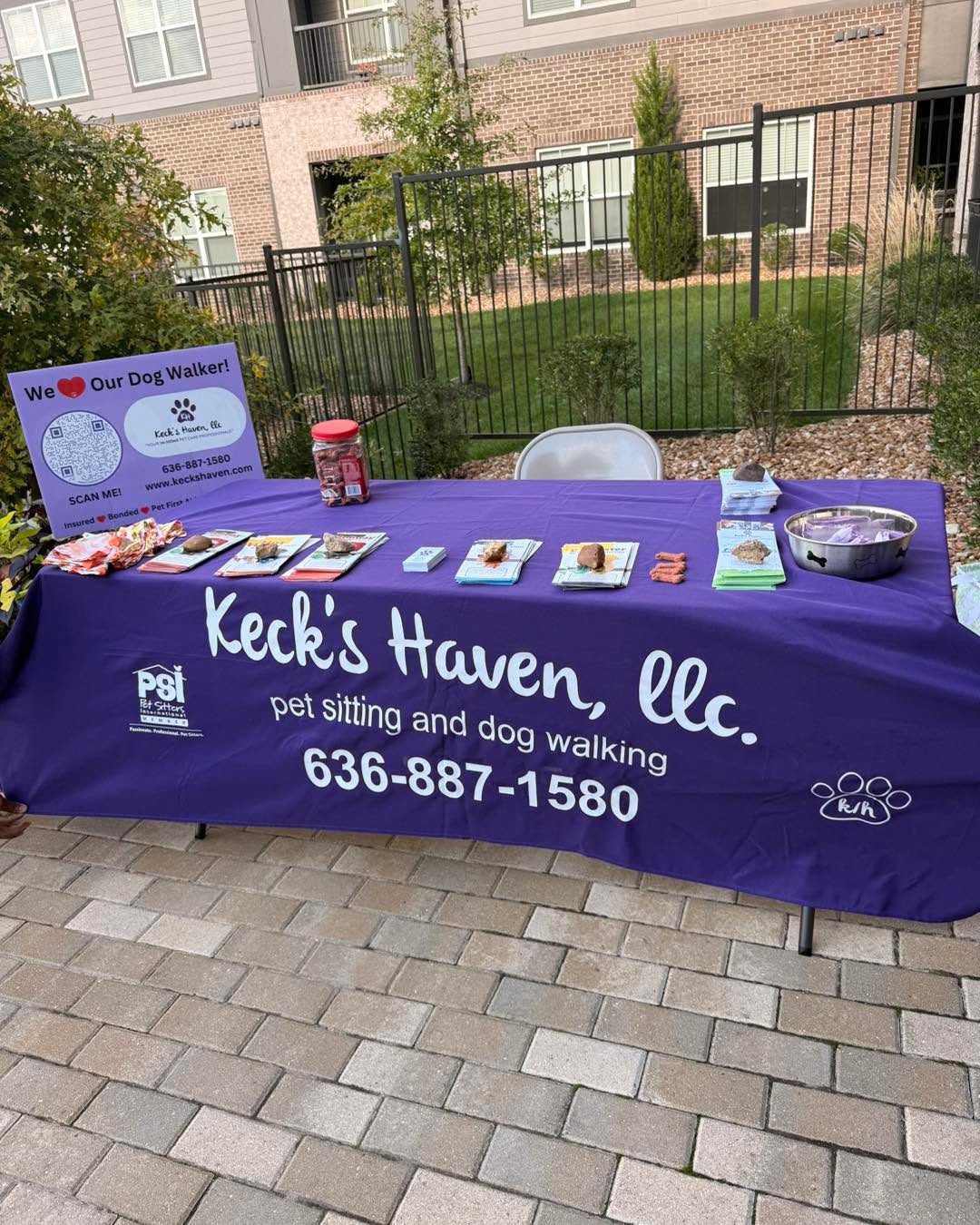 Thank you to Avenue 64 for the invite to your Dog Swim! It was a blast meeting lots of fun pups and their owners! They are going to be some tired pups tonight!! #dogsitternearme #petsitternearme #dogwalkernearme #keckshaven #dogsitter #ofallondogwalker #petsarethebest #loveourpetsitters #lovenewclients