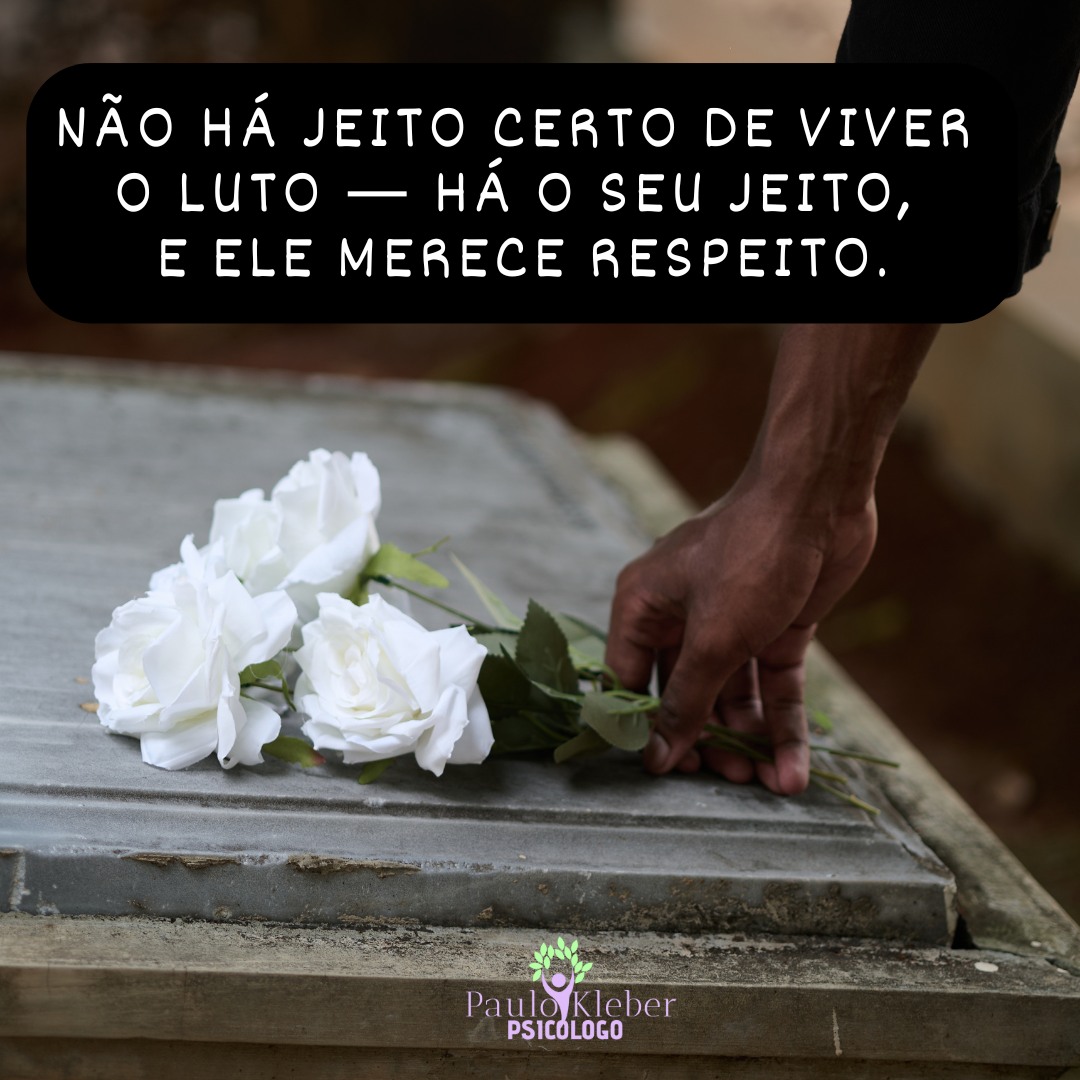 Cada pessoa vive o luto de um jeito.
Psicólogo Paulo Kleber
.
.
#psicologiaonline #psicoterapia #atendimentopsicologico #saudemental #psicologiapratica #terapiahumanista
#terapiaonline #psicologiaonline #paulokleberdutra #finados #Luto