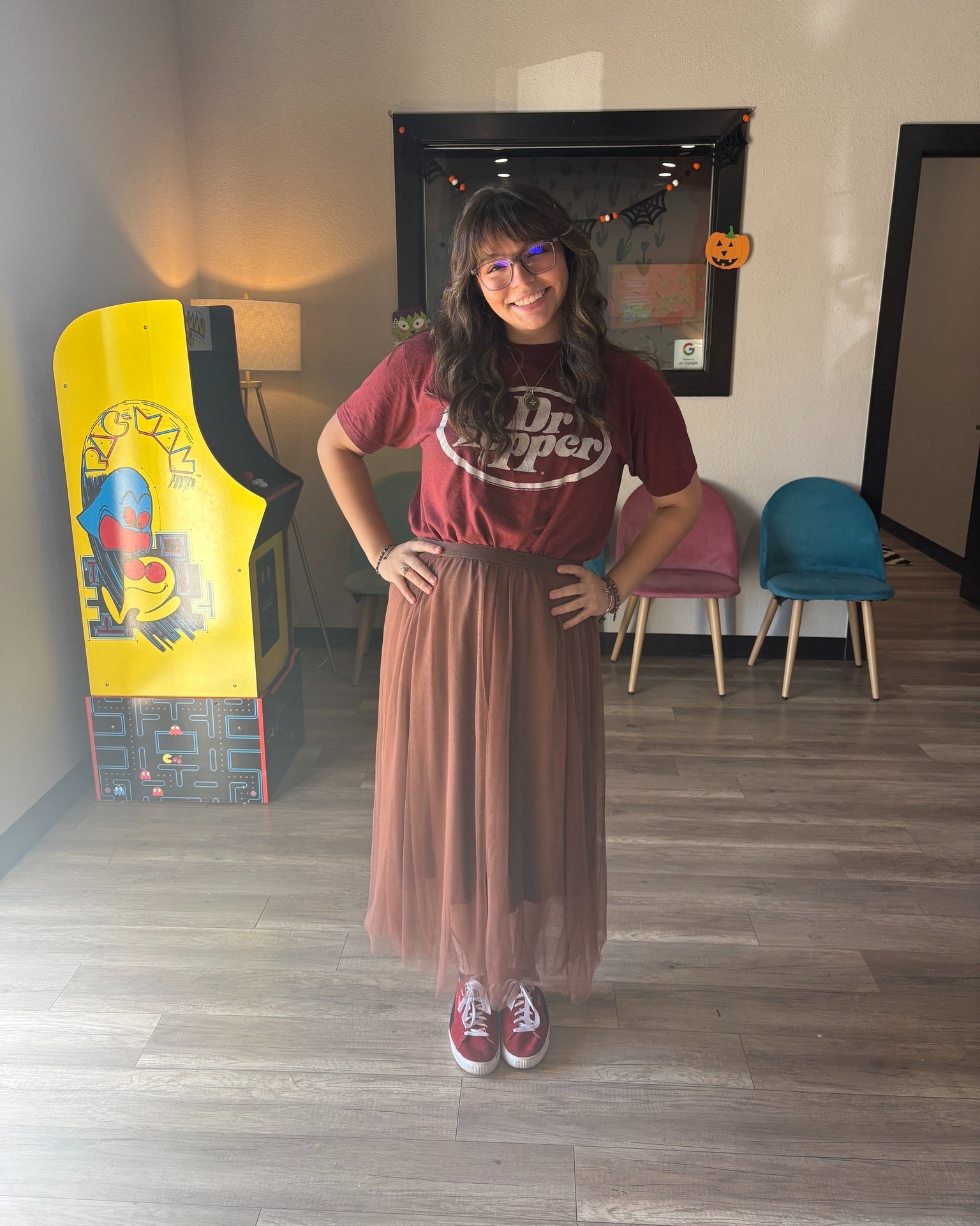 š Happy Halloween! Weāve been celebrating all week long and L O V E D seeing everyoneās costumes! šš§”
Now itās your turn ā help us crown the Top Instructor Costume by commenting your favorite! The instructor with the most engagement wins a spooktacular prize š»
š³ļø Student costume voting will be happening in the lobby all next week ā donāt miss it!