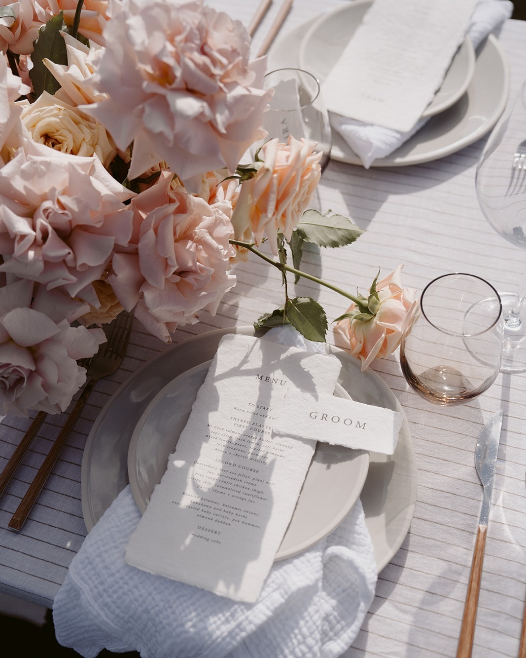 A & M’s day in a glance—soft textures, thoughtful details, and spaces that feel magical.
📸 @katerobergephotography
Planner/stylist: @alexandrakatecreative