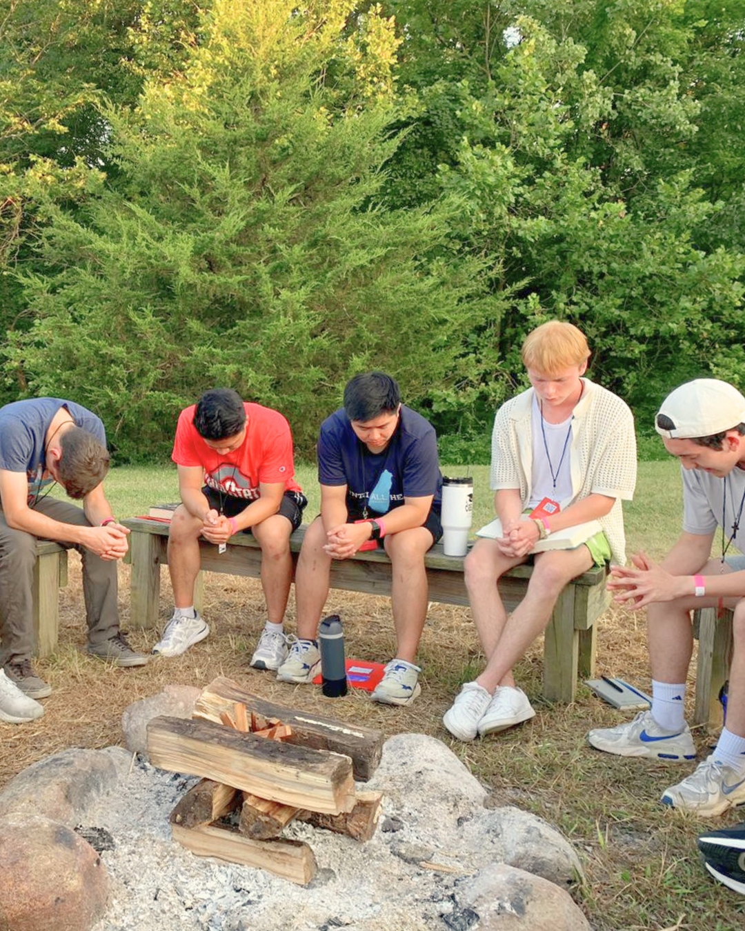 Retreat Highlight: The Retreat
@theretreatohiostate kicked off this year for incoming freshman at The Ohio State University. We think one upperclassman leader said it best, "Being on staff helped me to realize that God can work in big ways with a small group of people. The number of the students doesn't matter and the level of professionalism delivered by the staff won't be the factor the students remember, it is the way God works in them throughout the retreat."
The Lord definitely worked in big ways through this small group of students and we're so excited to be going into year 2 of this retreat! To find out more about this retreat and others visit www.theoakscollaborative.com.
#OaksColab #CollegeMinistry #RetreatHighlight #theohiostateuniversity