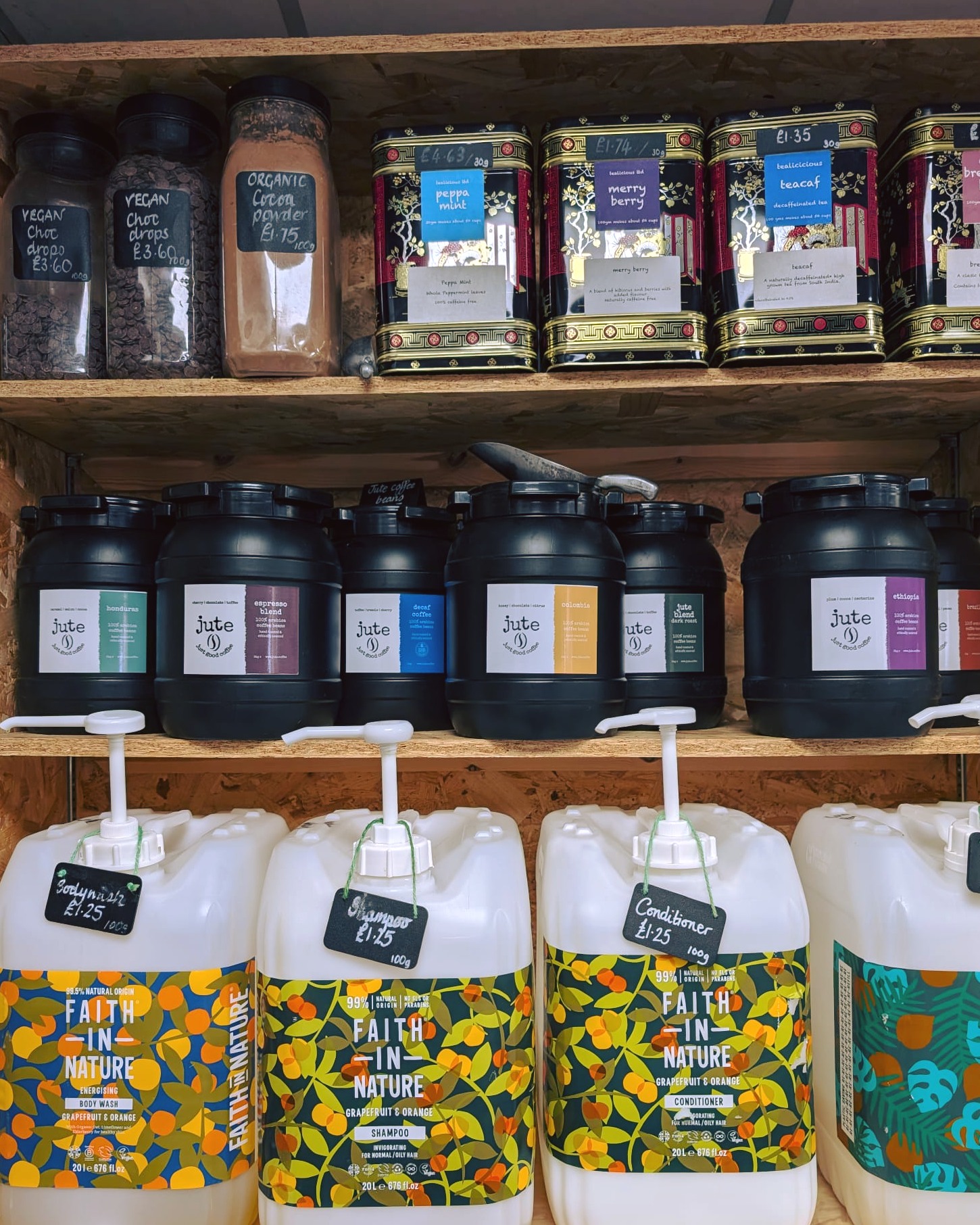 Did you know that when you buy @jutecoffee we have a range of blends to choose from?
You can try the most popular one in the Cafe before you treat yourself to some.
We’re open 9am - 4pm Tues - Sat/8pm Thurs