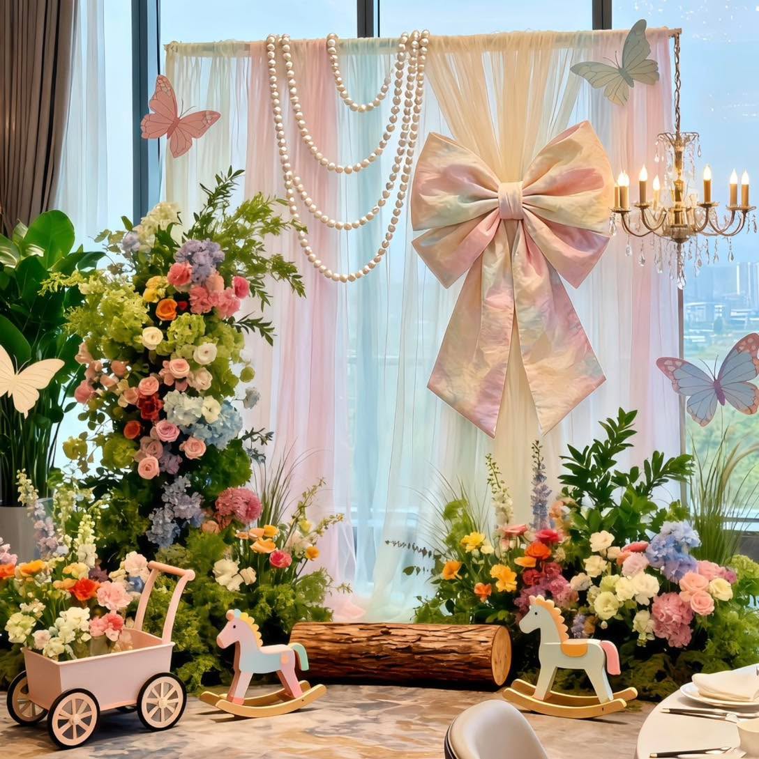 Ribbon Design Baby Birthday
📲 For enquirers and booking:
92712311 (Customer Service)
84086616 (Hui)
96607772 (Chloe)
#event-decoration #sgbirthdayparty #sgeventstyling #partysetup #sgballoons
#singapore #partytime #sgpartyplanning
#sgballoons #balloonsbouque #sgbirthday #eventplanners
#partymastersingapore