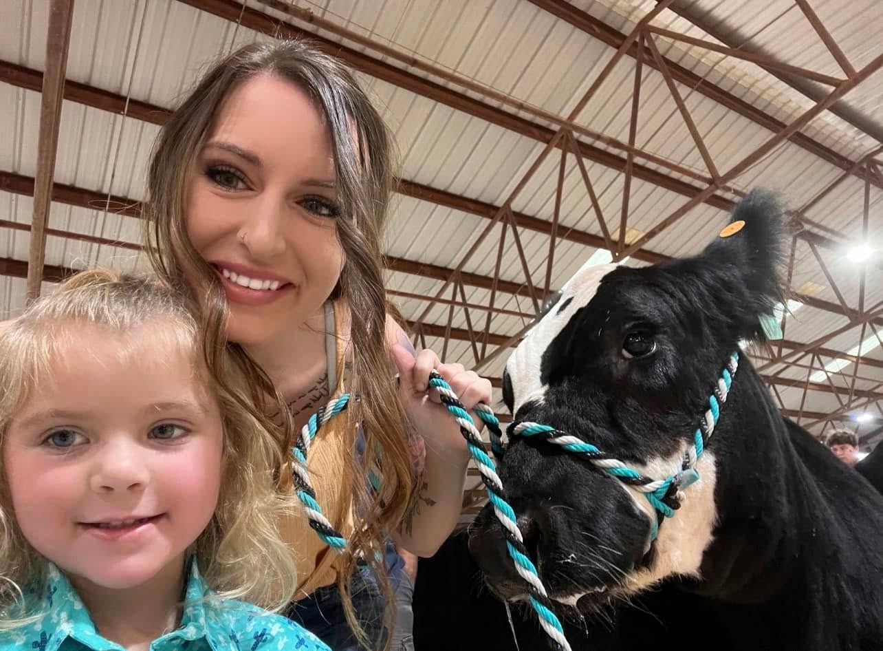 This sweet girl turned 5 last week! 🥰
Can’t wait for all the cattle and horse shows ahead!
