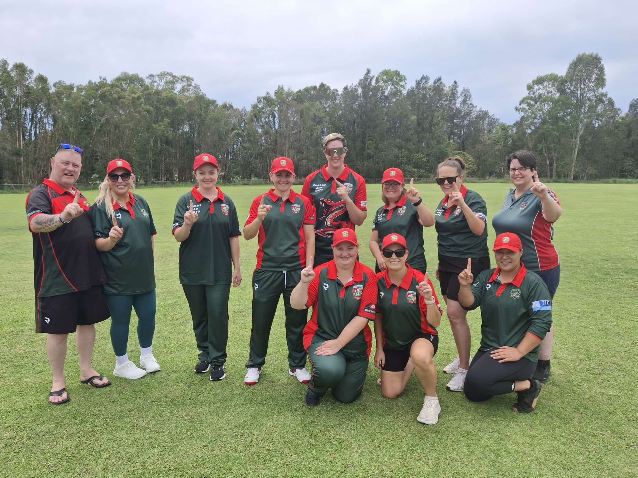 🏆🏆🏆 FIRST WIN ON THE BOARD!!!
On a gloomy, overcast Sunday, our Queen Cobras notched up their first win at Alan Neilsen Park, edging the Mudgee girls by 13 runs!
Well done ladies - The first of many we are sure 😎
Go Cobras 🐍🐍🐍