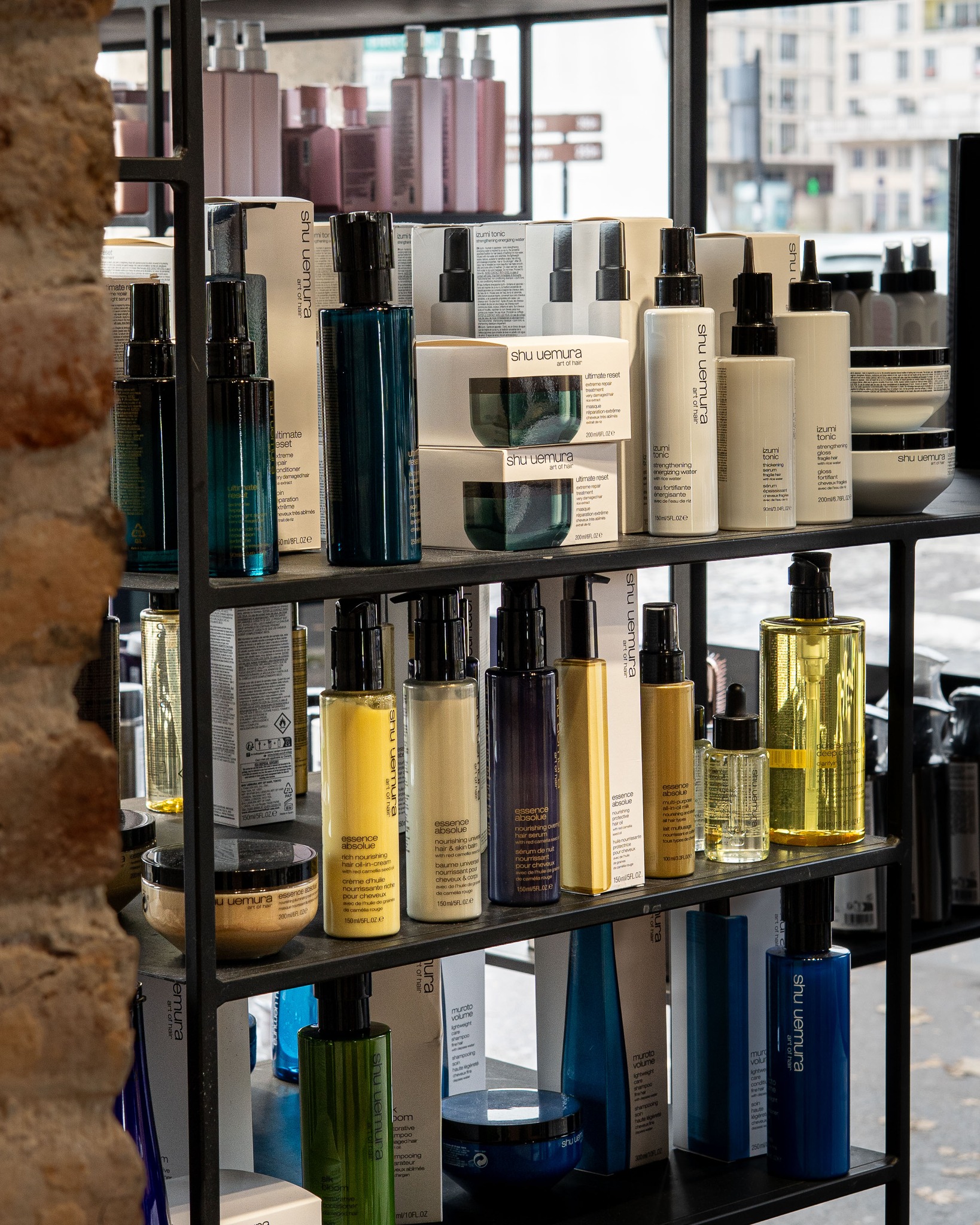 Jusqu’à -50 % sur vos marques préférées… 👀
Le tout premier WILD Friday débarque au salon du Havre demain (le 14/11), dès 18 h !
Au programme de cette soirée 100 % VIP ⤵
🔥 Des offres exclusives sur les produits & coffrets (Kevin Murphy, Shu Uemura, GHD, Kérastase...)
🥂 Un cocktail dînatoire pour profiter de l’ambiance WILD autrement
Les prochaines dates à ne pas manquer :
• 21/11 - Amiens
• 28/11 - Rouen
• 02/12 - Mesnil-Esnard
• 05/12 - Évreux
⚠️ Événement privé – Places limitées
👉🏼 Inscription obligatoire (lien dans la bio)
___
#️⃣ : wild coiffeur coloriste, offres exclusives coiffeur, coiffeur rouen, coiffeur le havre, coiffeur mesnil-esnard, coiffeur amiens, coiffeur évreux,
📸 & CM : @agence.boujoubien