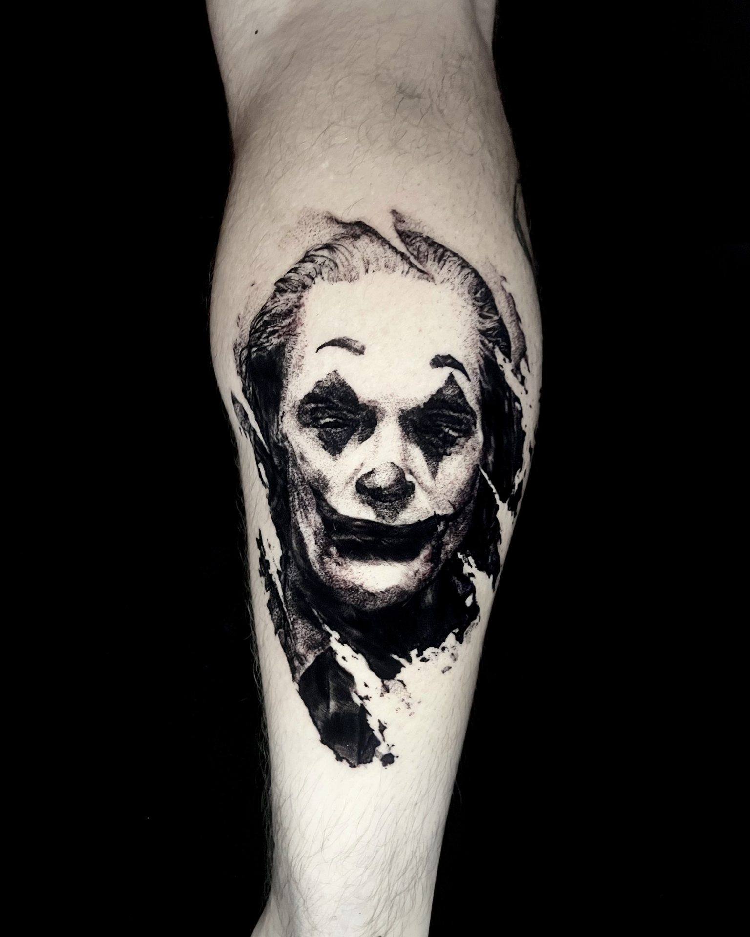 Joke's on you! by @jjverplanken
Chaos meets precision. A portrait that captures the madness beneath the smile. Deep contrast, textured blacks, and all the eerie calm of the Joker’s grin.
Done at @thelostoasistattoo
✨ Want ink like this? 👉 DM @jjverplanken or email jj.verplanken@gmail.com
to book your spot! ✉️
The year’s almost over - give something unforgettable with our tattoo gift cards, back in stock for the holidays 🎁