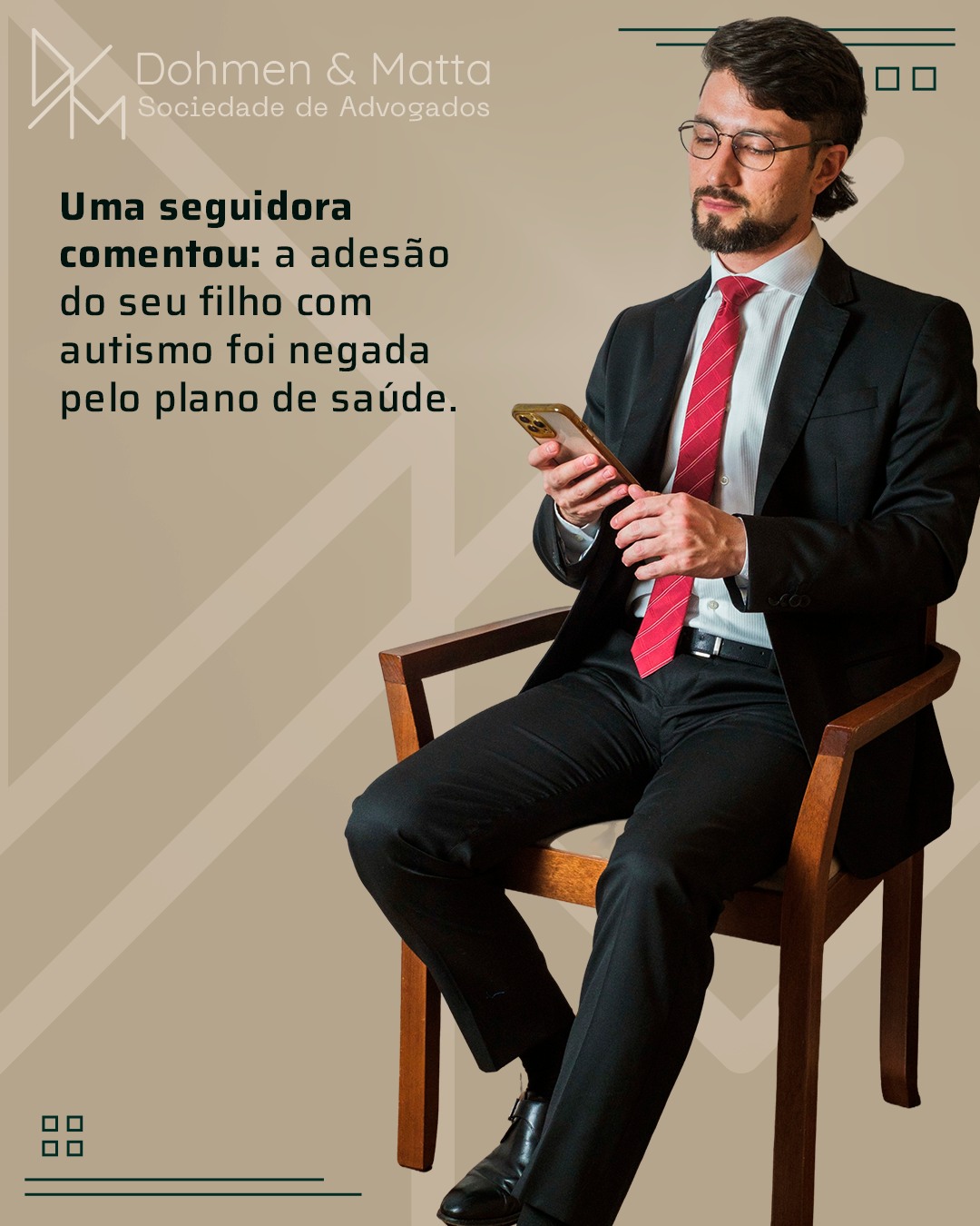 Recebemos o relato de uma seguidora que tentou incluir o filho com autismo em um plano de saúde familiar e teve a adesão negada e, infelizmente, situações assim ainda acontecem, mas é importante saber que são totalmente ilegais.
👉A legislação é clara, Lei nº 9.656/1998 proíbe a recusa de contratação por deficiência ou condição de saúde.
👉A Lei nº 12.764/2012, conhecida como Lei Berenice Piana, reconhece a pessoa com autismo como pessoa com deficiência, garantindo o direito à inclusão.
👉 A Lei Brasileira de Inclusão também reforça que nenhum serviço pode ser negado em razão da deficiência.
Negar a adesão de uma criança com TEA é uma violação grave dos direitos fundamentais e pode gerar responsabilização judicial.
Toda criança tem direito à saúde, sem discriminação.😉
Entre em contato e saiba mais sobre seus direitos.
#medicinabrasil #direitomedico #direitodoconsumidor #planosdesaude #erromedico #direitodasaude #reembolso #reembolsoedesembolso #doencasraras #direitosdasaude