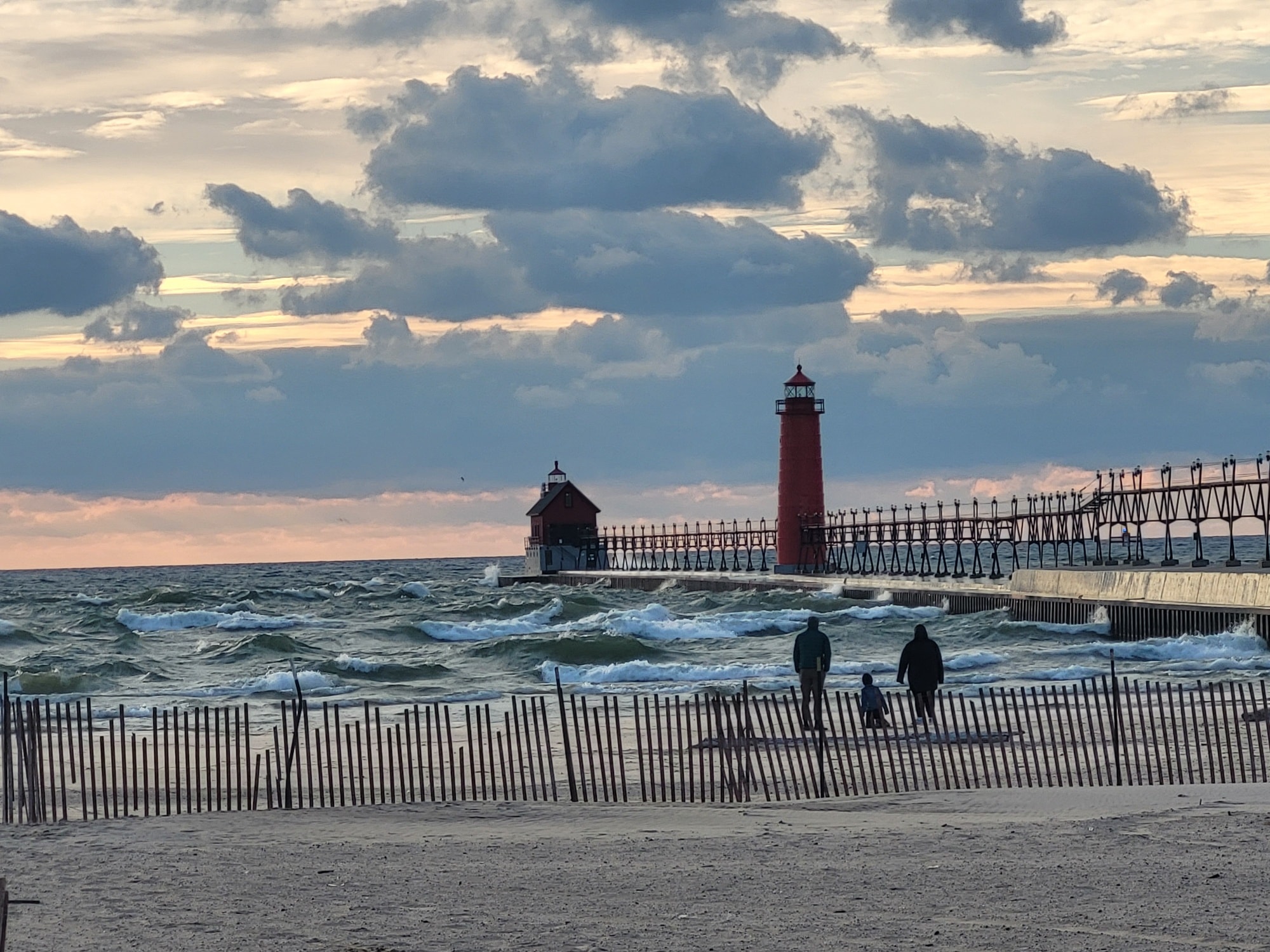 After some issues with my website that made me want to pull my hair out, I'm happy to report that we will be back to our regular posting schedule by Friday!! Photo of the local beach for attention, have a good day!!