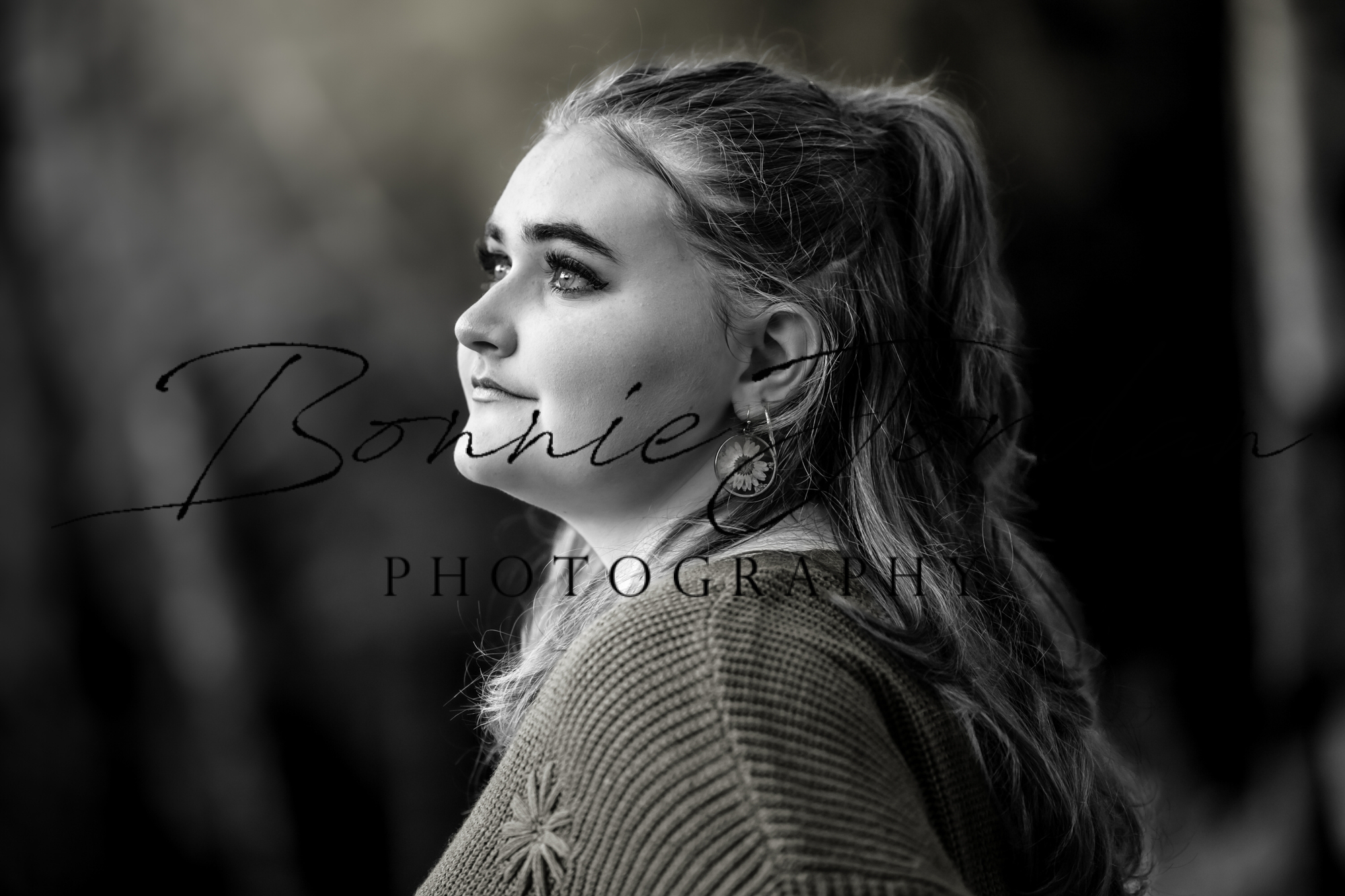 Congratulations to Anna, class of 2026!! Your bright smile and sweetness was far more beautiful than the Autumn colors!! May you find great grand adventures waiting for you!!