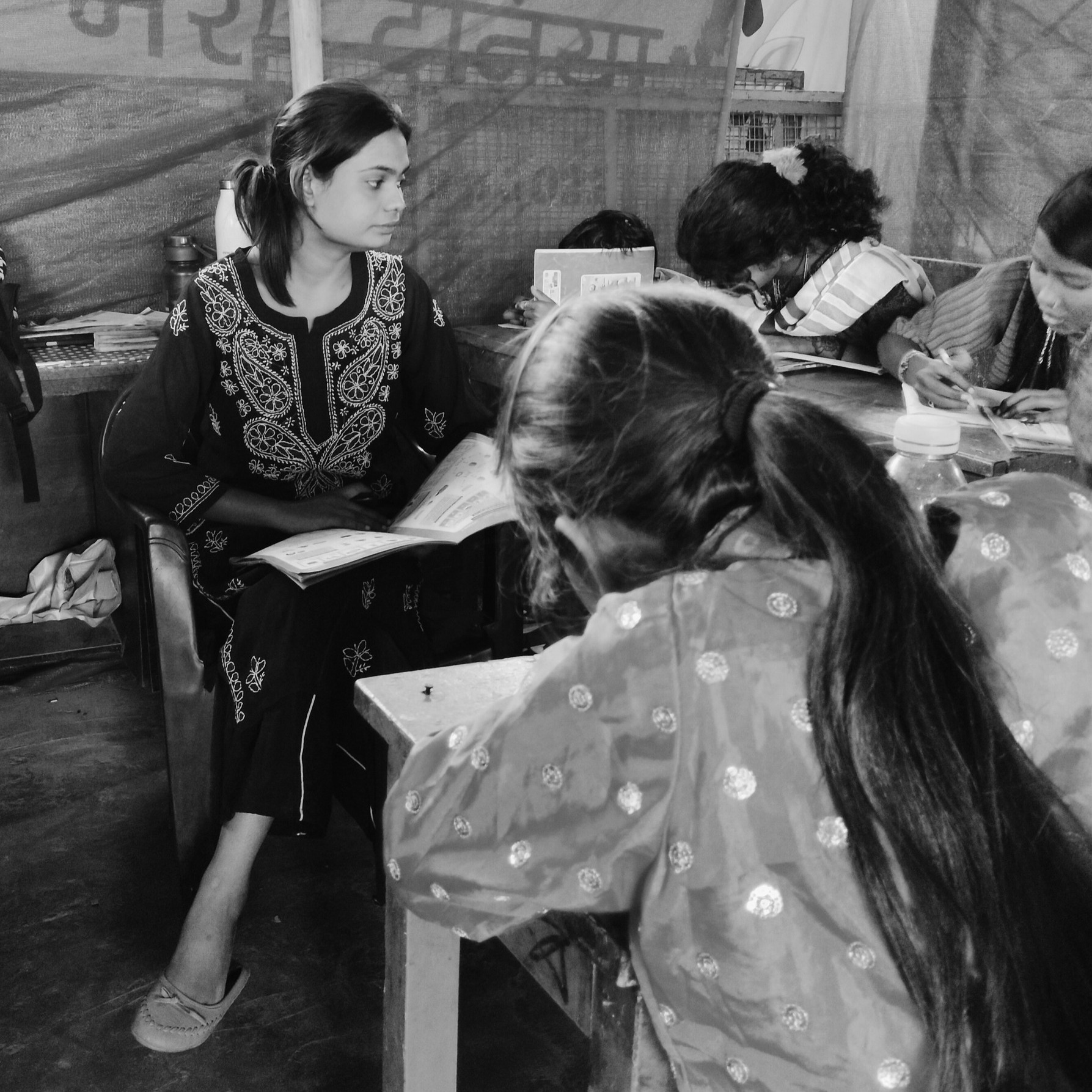 “Where teaching hearts meet learning minds.”
A place where the desire to teach and the desire to learn come together — that’s our Pragati Paathshala. A space full of curiosity, care, and growth for both students and teachers. 💛📚
💬 What’s one thing you love about learning or teaching?
.
.
.
.
#JanPragati #PragatiPaathshala #EducationForAll #LearningTogether #TeachingWithHeart #StudentGrowth #NonProfit #TuitionCentre #togetherwegrow