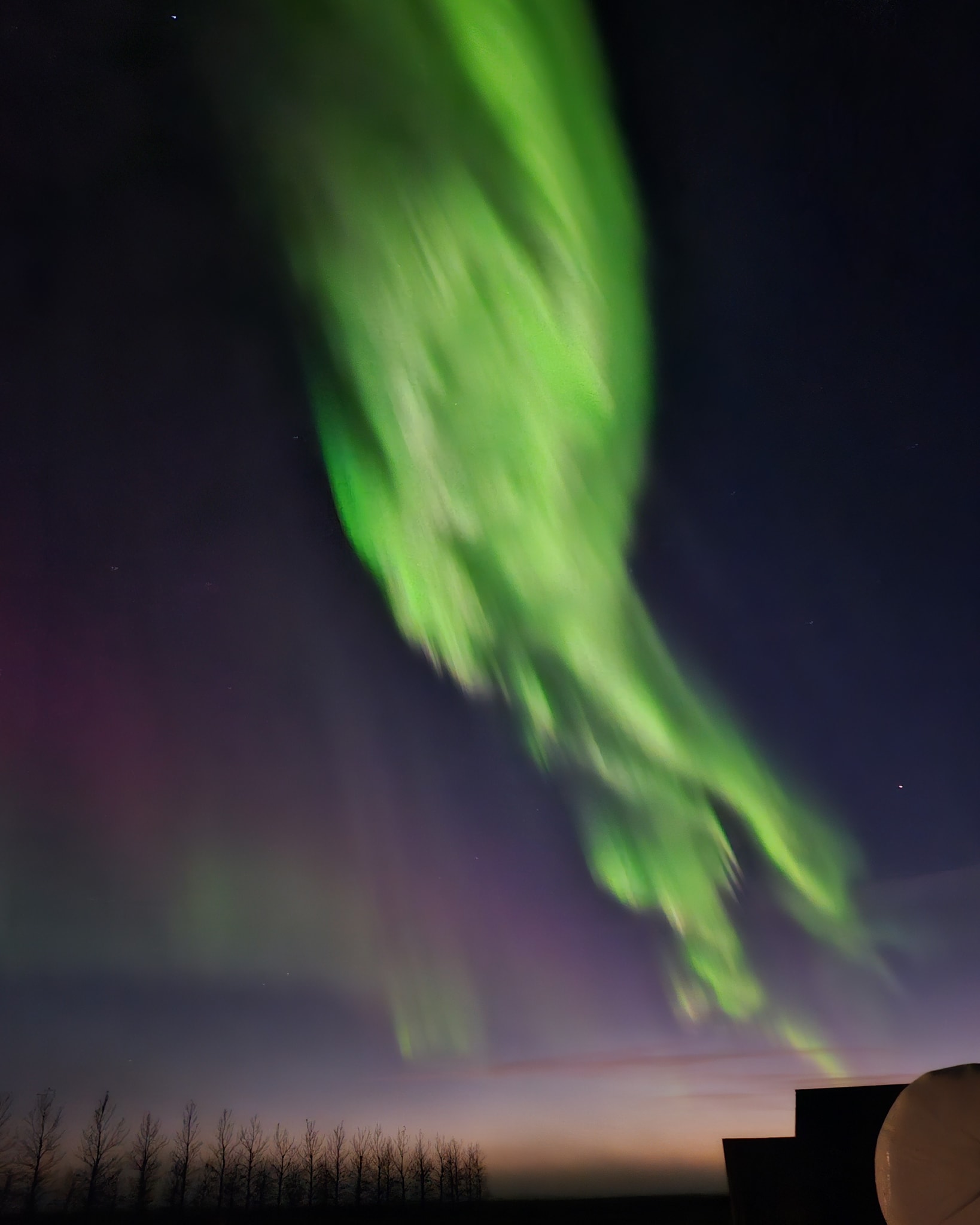 Have you seen the northern lights in Iceland or are you planning a trip to see them soon? Hveragerði is one of the best places to stay for northern lights viewing. The town has excellent hotels, guesthouses, and restaurants, along with great local services and attractions. Visit the Hveragerði Information Center to plan your adventures in South Iceland, experience the earthquake simulator, get free maps, and find unique Icelandic souvenirs to take home.
#VisitHveragerði #VisitIceland #travel #Iceland #DiscoverHveragerði #ExploreIceland #IcelandicMagic