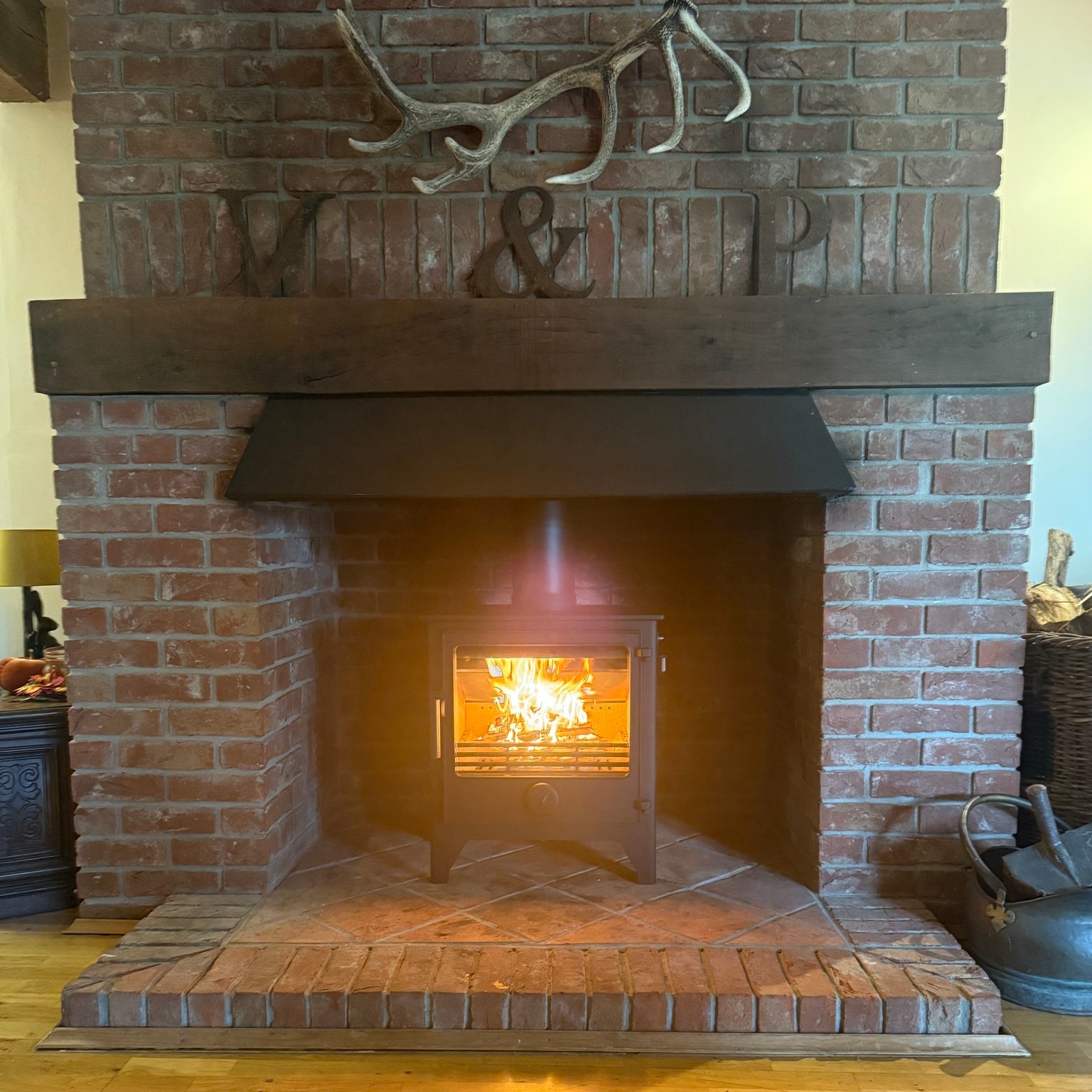 A beautiful Dean Forge Stove installed yesterday by Gavin. If you are interested in an Installation of your own please give us a call or send an email and we can arrange for Gavin to visit you and discuss your requirements further 🔥 HETAS registered Installer 🔥
info@catersweeps.co.uk 🔥 01366 728342