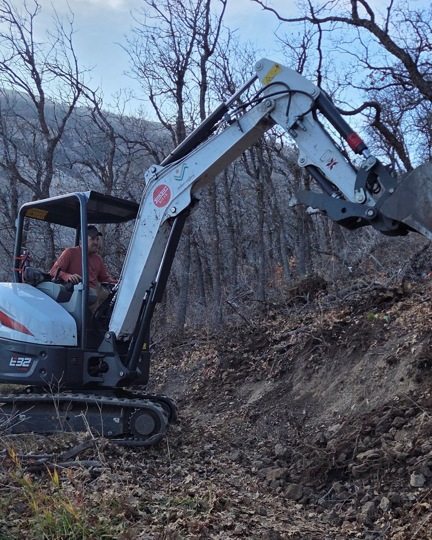 🚧 Trail Work Alert – Spork Closed Tomorrow 🚧
Spork will be completely closed tomorrow while we adjust a few drainages and reshape some switchbacks. This will help the trail ride smoother next summer and make it easier for Ogden Nordic to groom in the winter.
Please don’t ride the trail during the work — we often can’t move the mini-excavator out of the way, and it can be dangerous for everyone. Thanks for your patience and support while we get things tuned up! 🙏
