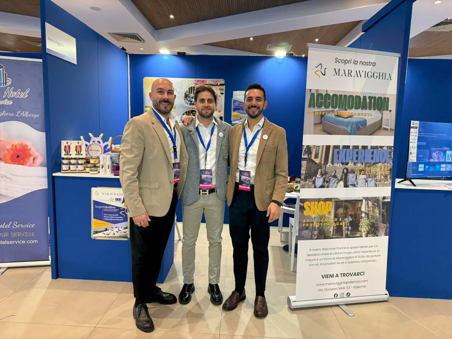 ๐ Siamo ufficialmente in fiera!
La BTE โ Borsa del Turismo Extralberghiero 2025 รจ iniziata e noi siamo qui, al Cruise Terminal di Palermo, pronti ad accogliervi oggi e domani!
Per noi di Maravigghia รจ una tappa speciale: la prima volta da espositori, in un luogo che celebra il turismo, le connessioni e il valore autentico dellโospitalitร siciliana.
Siamo felici di raccontarvi chi siamo, cosa facciamo e soprattutto come immaginiamo un turismo piรน responsabile, sostenibile e umano.
๐ Cruise Terminal โ Porto di Palermo
๐
Oggi e domani, dalle 9:00 alle 18:00
Vi aspettiamo! ๐
Oltre lโaccoglienza, cโรจ Maravigghia.
#Maravigghia #BTE2025 #BorsaTurismoExtralberghiero #Palermo #Fiera #TurismoSostenibile #ResponsibleHospitality #Sicilia #Ospitalitร #TravelExperience