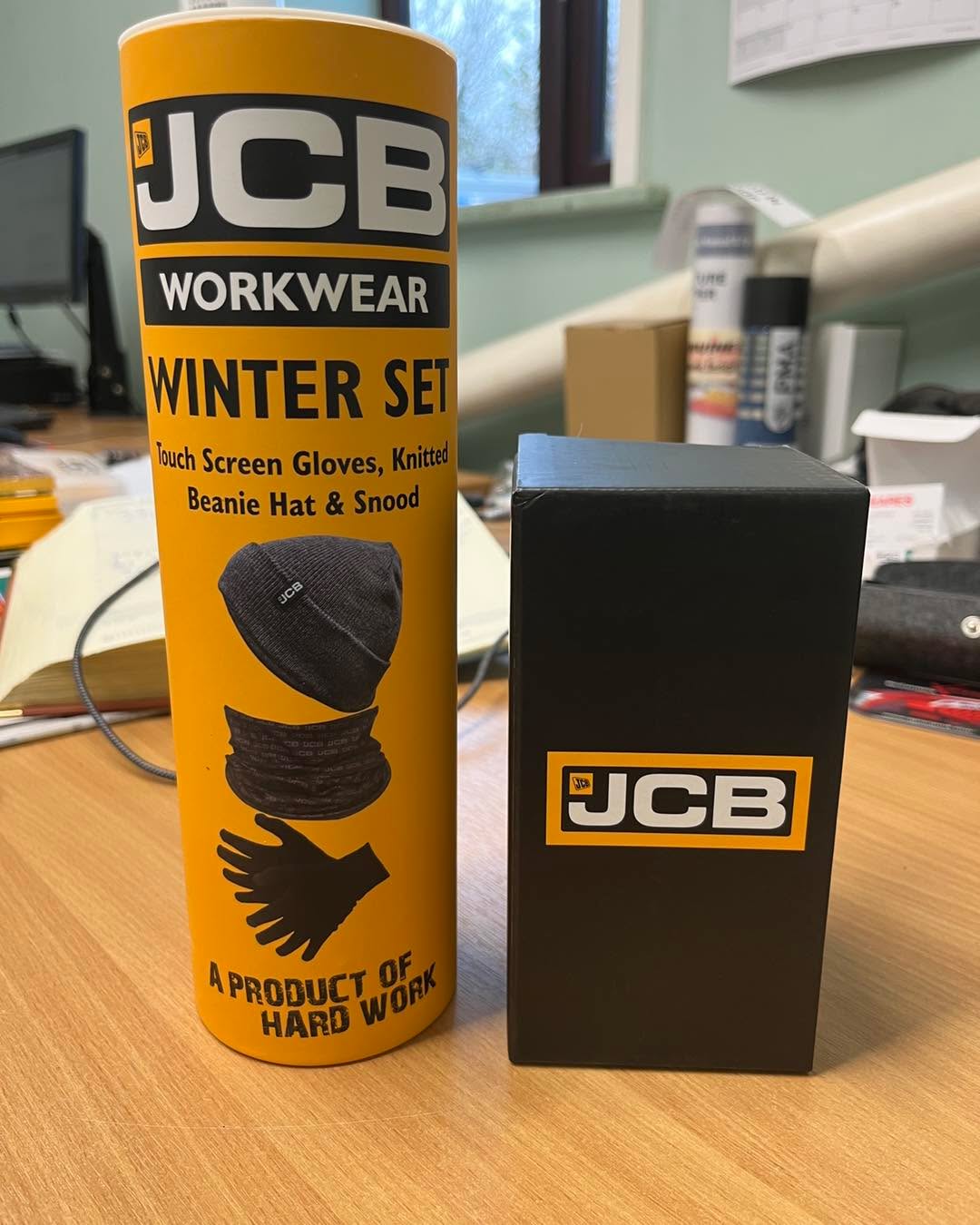 Special offer running through all of November, order a #jcb bucket brush, sweeper or silage grab and get a winter kit and JCB insulated mug Please call 📞 for details and prices 👍
