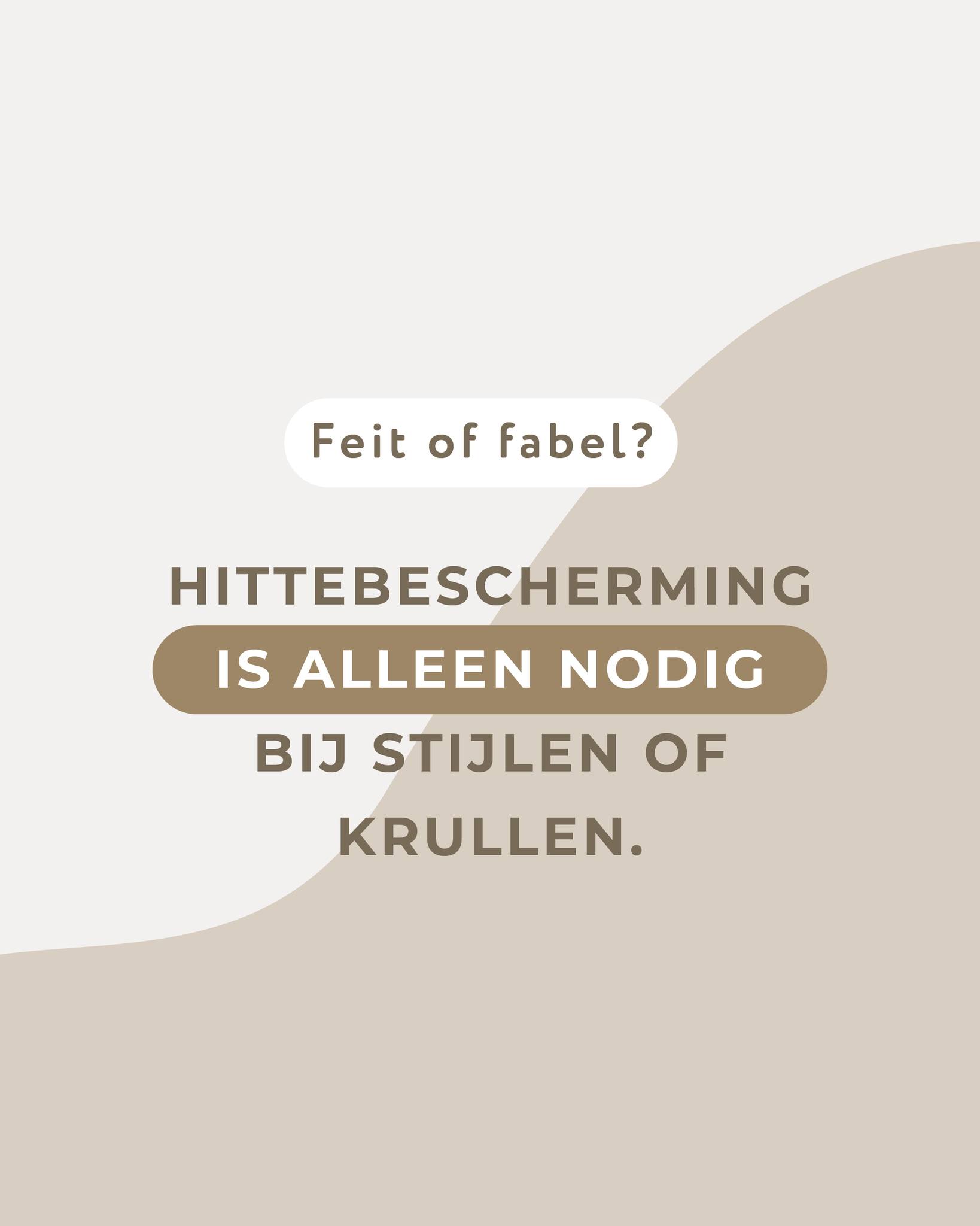 Fabel! Ook föhnen of zelfs warm weer kunnen je haar beschadigen. Een hittebeschermer legt een beschermlaagje om de haarvezel, waardoor vocht beter behouden blijft en breuk wordt voorkomen. Zo blijft je haar sterk, soepel en glanzend, zonder veerkracht te verliezen
💡 Ontdek de Keune style heat protection spray, het beschermt je haar tot wel 230 °C. Vraag ernaar in de salon, onze stylisten vertellen je er graag meer over!
#Keunehaircare #Hittebescherming #Haartips #KapperLeeuwarden