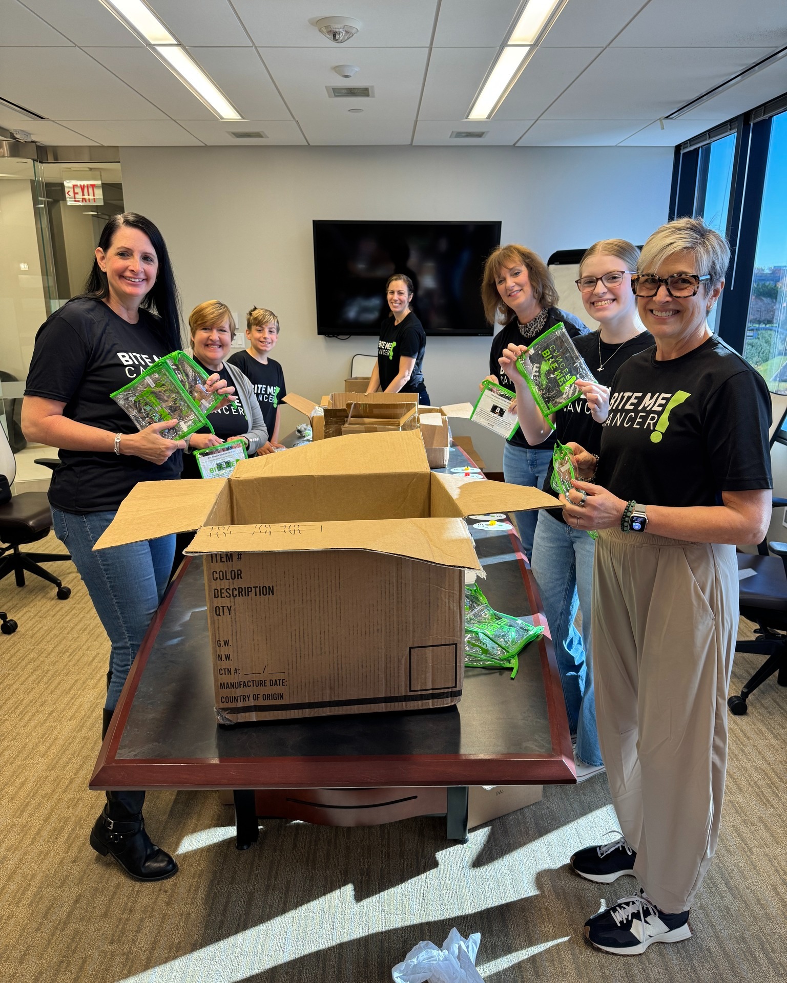 Another amazing Teen Support Bag stuffing event Our team prepared 350 bags for teenagers battling cancer โ with help from our awesome volunteers (and a few new ones too). Huge thanks to our donors who keep this going strong. Your support + the amazing feedback we get = everything!
๐
