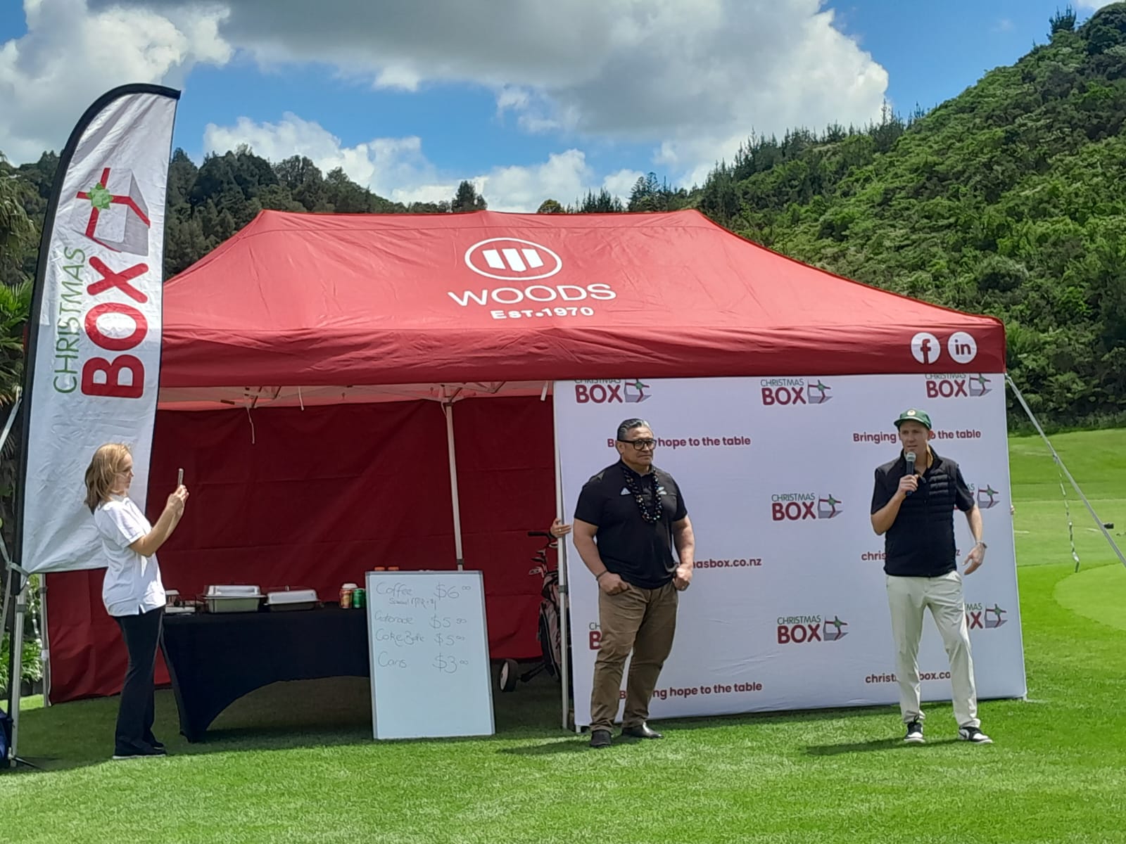 What an incredible day yesterday at our first Christmas Box Charity Golf Day! ⛳🎄
The sun was shining, spirits were high, and our amazing community showed up with enthusiasm on (and off!) the course.
#ChristmasBox #LIFECommunity #GiveHope #CommunityInAction