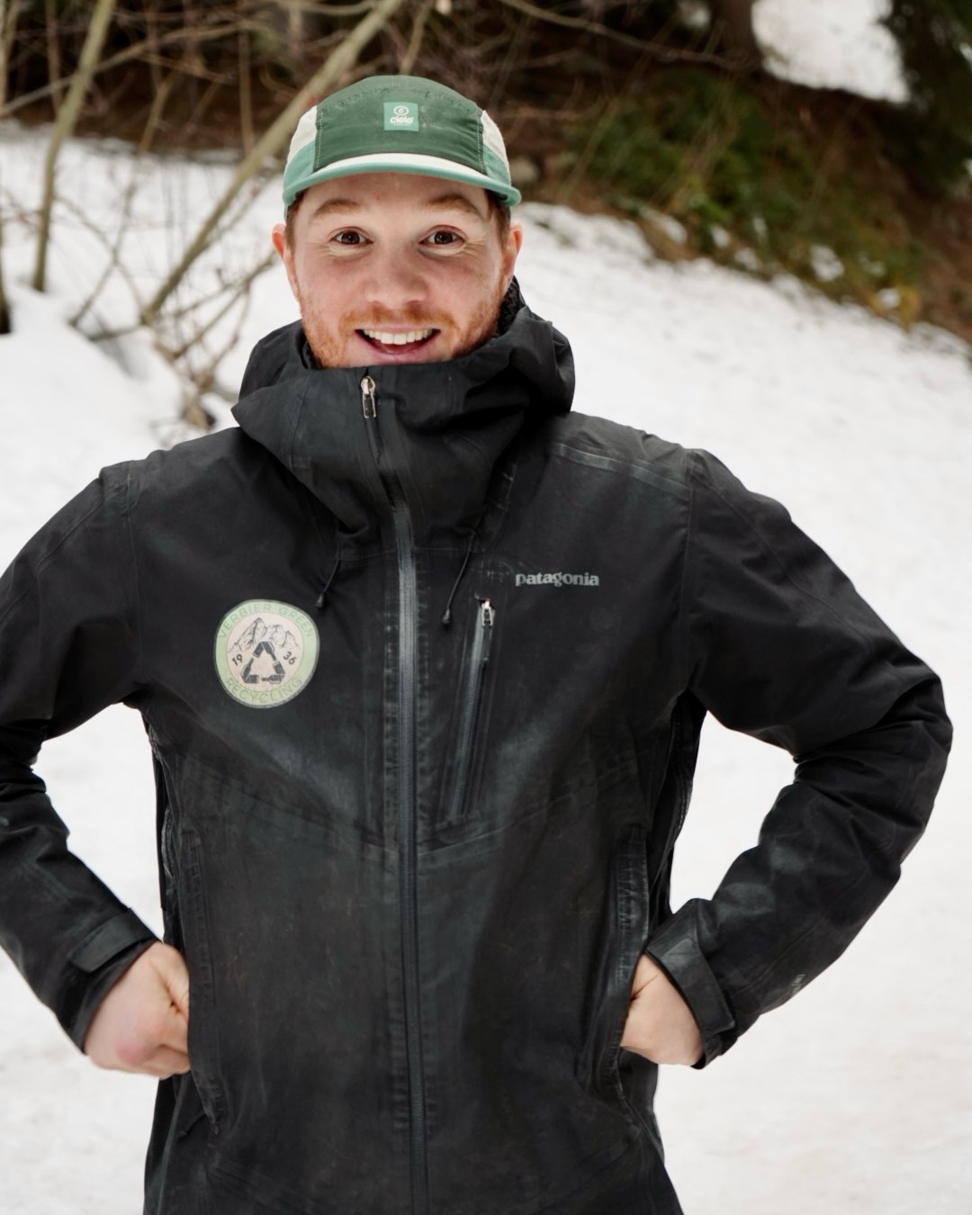 Shout out to @patagonia , the brand behind our uniforms 💚 They may not always look spotless (that comes with the job 😅), but they keep us warm, dry, and moving through even the coldest winter days.
We love that Patagonia shares our values: high-performance gear made with sustainability in mind 🌍
------
Un grand merci à Patagonia, la marque qui fournit nos uniformes 💚. Ils ne sont peut-être pas toujours impeccables (c'est le prix à payer pour notre métier 😅), mais ils nous gardent au chaud, au sec et nous permettent de rester actifs même pendant les journées les plus froides de l'hiver.
Nous apprécions particulièrement le fait que Patagonia partage nos valeurs : des équipements hautement performants conçus dans un souci de durabilité 🌍.
#verbier #sustainability #verbiergreen #patagonia