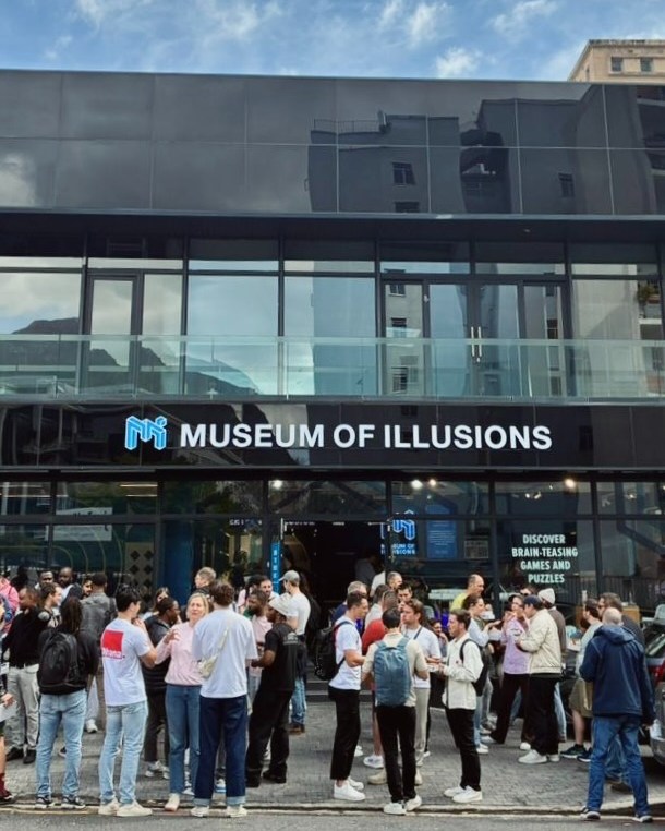 We recently set up a grazing table and breakfast boxes for an event at the @museumofillusions_capetown 🧀🍇🥐
Get in touch to explore catering options for your next event!