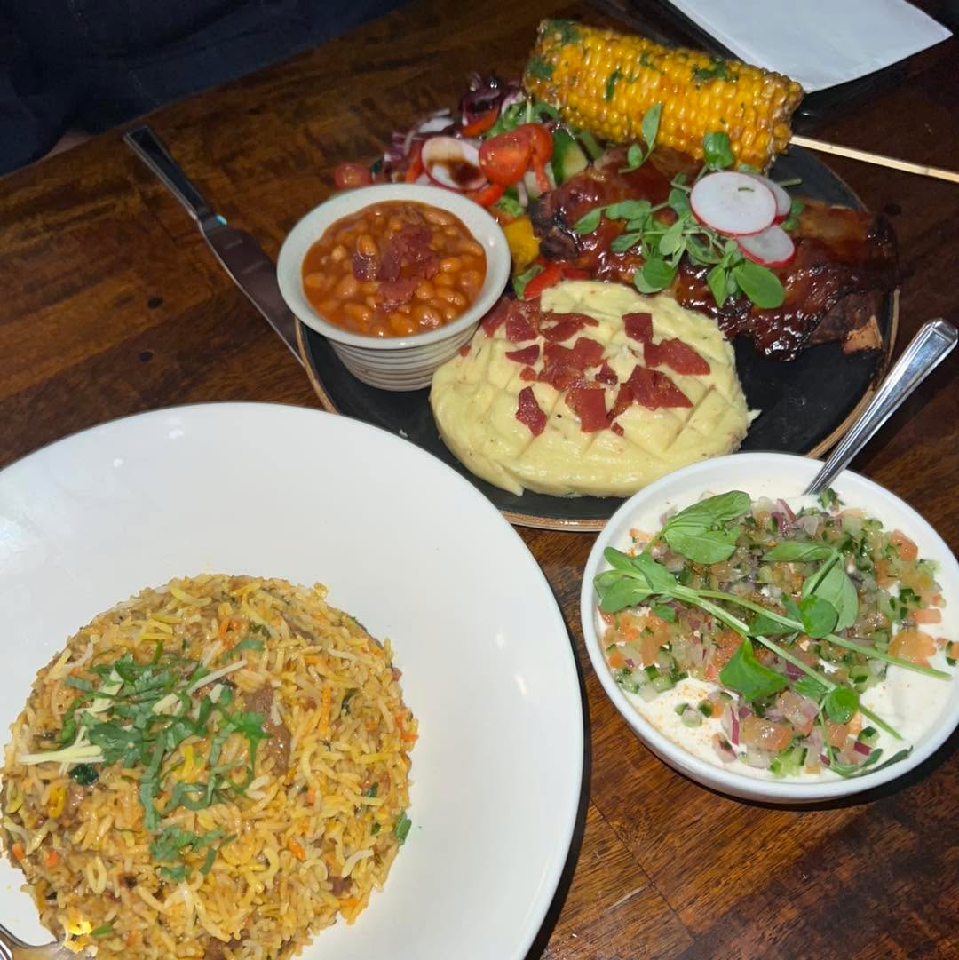 We’ve got everyone covered! 😍 Whether you’re craving a tasty biriyani or ready to dig in to our house BBQ ribs, there’s something for every appetite at The Parsons Pig. 🍛🍖✨ #ParsonsPig #SomethingForEveryone #FoodieFavourites