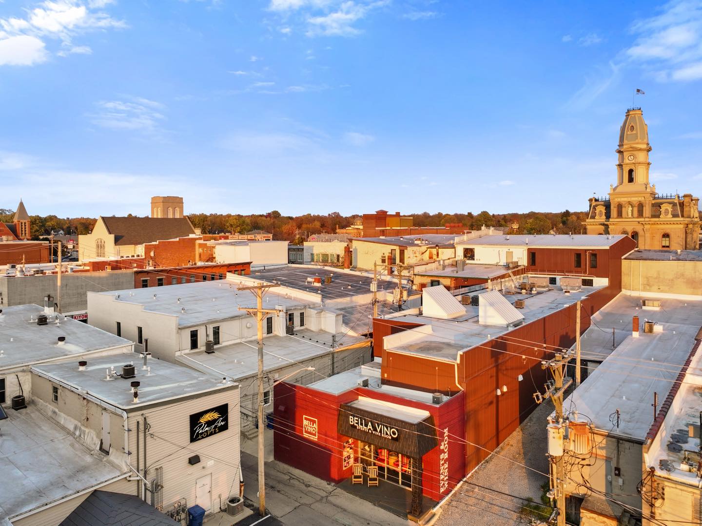 Planning an event just got so much easier at Bella Vino Events & Wine Room in Downtown Bellefontaine. 🍷✨
Did you know Bella Vino has its own private back entrance that opens directly into the large, free municipal parking lot behind the building? That means effortless access for guests, caterers, gifts, décor, and anyone who appreciates a smooth arrival. 🚗➡️🍷
Once inside, you’re welcomed into a warm and inviting atmosphere featuring our stone-lined wine cave, comfortable leather lounge, and full bar—perfect for birthdays, showers, anniversaries, micro-weddings, corporate gatherings, and every moment worth celebrating.
Convenient. Stylish. Unforgettable.
Bella Vino has it all.
📍 112 S. Main St., Suite 2 — Downtown Bellefontaine
(Back entrance accessible from the parking lot behind the building.)
#BellaVinoEvents #DowntownBellefontaine #EventVenue #WineRoom #EventSpace #CelebrateLocal #OhioSmallTowns #BellefontaineOhio #LifeCelebrations