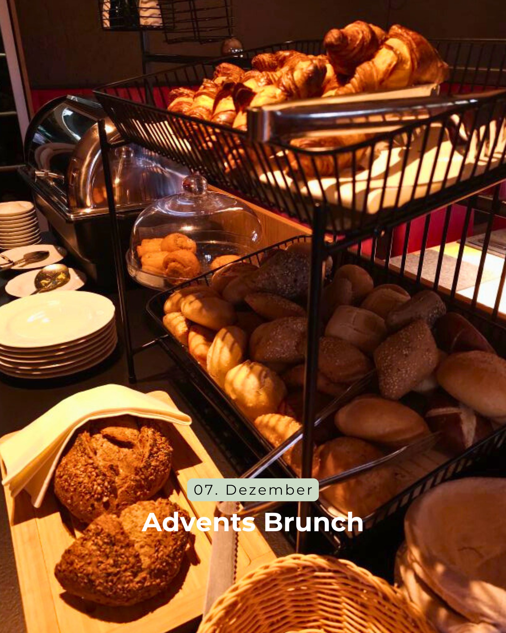 Lasst euch bei unserem Sonntagsbrunch verwöhnen – von knusprigen Brötchen über regionale Spezialitäten bis hin zu süßen Leckereien und frisch gebrühtem Kaffee. ☕🥐
👉 Reserviert euch jetzt euren Platz und startet entspannt in den Sonntag!