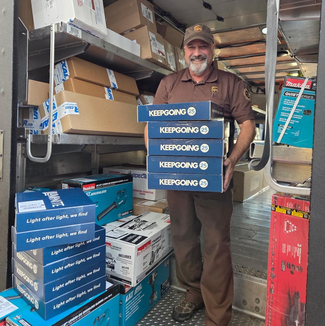 📦 Our first shipment of ILLUMI-NITE kits are on the way!! We have 800 kits traveling to 24 different states 🤩
We can’t thank you all enough for your support as you carry the KEEPGOING message into your own communities 💙
In the area and looking to pick up your kit? Check your email for specific pick up instructions!