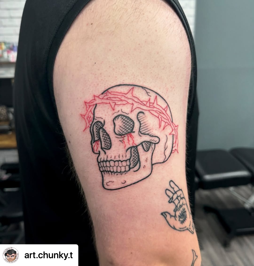 @art.chunky.t Simple mad sick jesus skull for @dh.xt the other day! Always a pleasure dude!