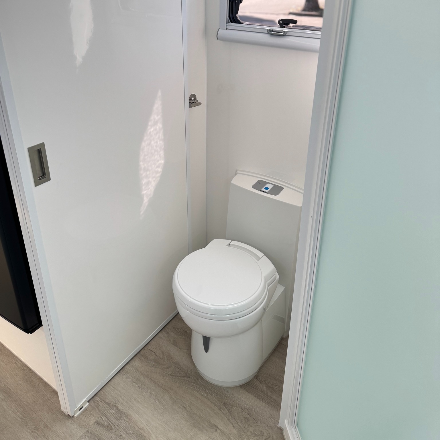 🚽 Cassette Toilets VS Composting Toilets in Family Vans
When it comes to travelling with kids, the toilet setup in your caravan can make a massive difference to convenience on the road.
Cassette Toilets
✔ Easy for kids to use
✔ Simple, familiar operation
✔ Quick to empty
✔ No learning curve
Great for families who want zero fuss and maximum practicality.
Composting Toilets
🌿 Eco-friendly
🌿 No chemicals
🌿 Longer time between empties
BUT… they do come with one big consideration for families:
👉 You cannot pee into the compost mixture. All liquid must go into the separate front insert.
For adults, no problem.
For young kids… could get a bit tricky.
So we’re curious, what’s your pick for family adventures?
A classic cassette toilet for simplicity, or a composting toilet for sustainability?
Tell us below! 👇
#CaravanLife #FamilyCaravanning #OffGridLiving #CaravanToilets #CassetteToilet #CompostingToilet #CaravanTips #TravelWithKids #FamilyTravelAustralia #CaravanSetup #VanLifeAustralia #AussieCaravanning #CaravanAdvice #RVLife #CaravanCommunity