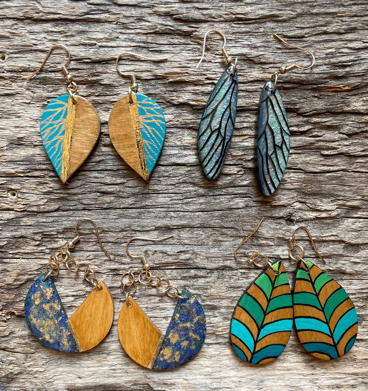 Fine art and handmade jewelry by Lynn Underwood. Collect her work and much more at Christmas At The Courthouse this weekend.