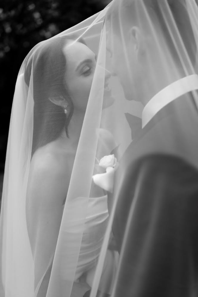 Those just married moments 🥰
Vendors:
Photographer: @mattashton_photo
Venue: @atholhallvenue
Florist: @_japonica_
Hair Stylist: @bridalglowco HAYLEE
Make Up Artist: @bridalglowco LAUREN B
Celebrant:@married.by.jade
Dress Boutique: @grace_loves_lace
Live Music: @wearepaperhearts
Content Creator: @forlvrsonly_