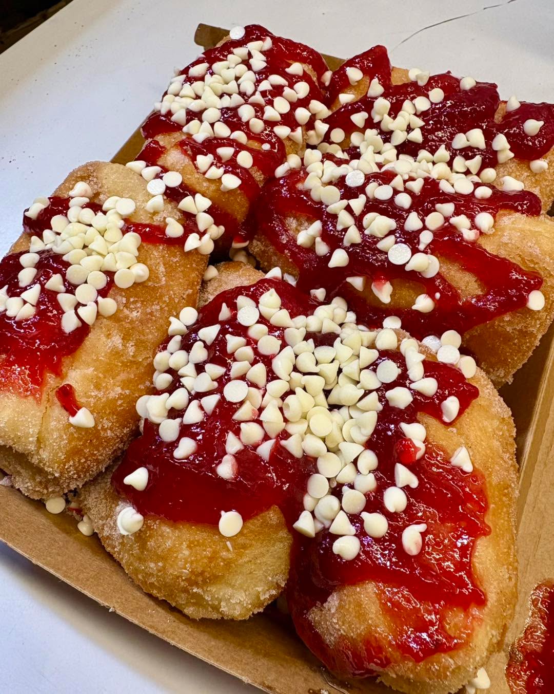 ๐ฅณ TGIF! ๐๐ป Welcome the weekend with the perfect treat: our Donut Snack Packs โ hot Italian donuts covered with toppings of your choice. ๐ Have it your way because you deserve it!
๐ฉต๐ฉท,
The Dough Machine team
๐ 03 9727 0031
๐ 4/61 Brice Ave, Mooroolbark
๐๐ป www.doughmachine.com.au
#melbournefoodscene #melbournefoodie #takeout #takeoutfood #hotmeals
#donut #donuts #doughnut #doughnuts #dessert #desserts #sweettreats
#weekendvibes #TGIF #celebrate