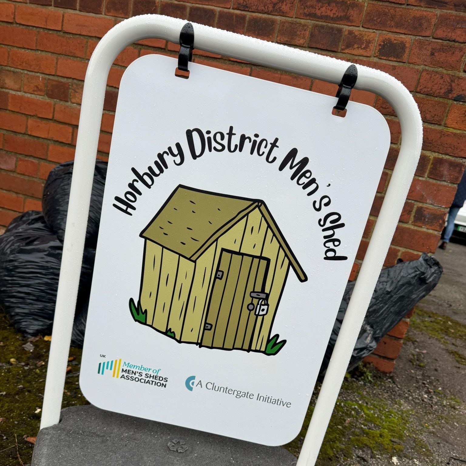 Horbury District Men's Shed is open again in the morning from 9.30am.
Why not pop down and see what it's all about. Guarantee the kettle will be on.
Find them in the old decontamination unit behind the library on Westfield Road.
#MensHealthMatters #mensshed #wellbeing #community #lovehorbury
West Yorkshire Combined Authority Wakefield Council #UKSPF