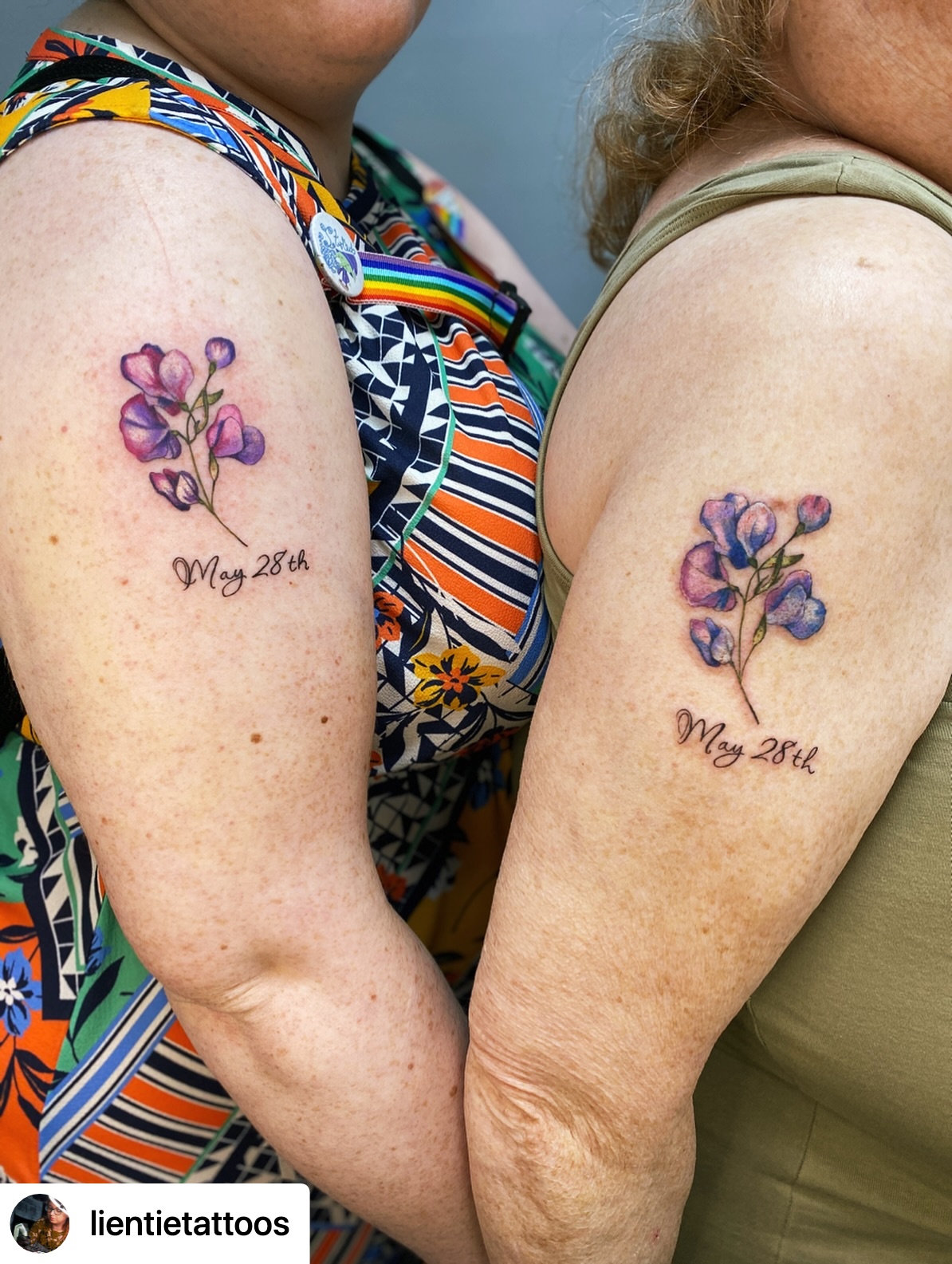 @lientietattoos Matching tattoos for a friend and her mum, who has early onset dementia. They wanted two matching flowers to make a memory together getting the tattoos 💜✨ Lovely to spend time with you guys! I think it’s such a beautiful idea.
Matching watercolour style tattoos are an interesting one cos they can never be 100% identical, with the nature of the watercolour style. But I think it’s nice having these botanical watercolour tattoos where they’re a matching but still a little bit individual to each person. With these ones they had slightly different colours, but otherwise the same ✨
#tattoo #tattooartist #botanicaltattoo #matchingtattoo #tattoolove