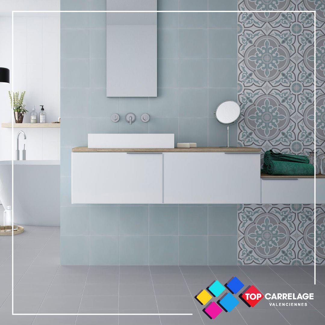 ✨ Inspiration Top Carrelage ✨
Chez Top Carrelage Valenciennes, vos inspirations prennent vie !
🖤 Les effets carreaux ciment : un incontournable
Idéals pour donner du caractère à vos espaces — même les plus petits !
Couleurs chaleureuses, motifs uniques… les effets carreaux ciment ne laissent personne indifférent.
📐 Nos formats disponibles
Grès cérame : 15x15, 20x20, 25x25
J Mais aussi :
Véritables carreaux ciment : épaisseur 17 mm, formats 10x10, 15x15, 20x20 et bien d’autres encore !
🧽 Et bien sûr, nous vous guidons pour l’entretien afin de les préserver pour de très longues années !
📍 Envie de voir la collection ?
Passez nous rendre visite en magasin pour découvrir toute notre gamme.
#Carrelage #carrelageintérieur #carrelagedesign #carrelage #carrelagesalledebain #carrelagecuisine #carreauxciment #carreauxciments