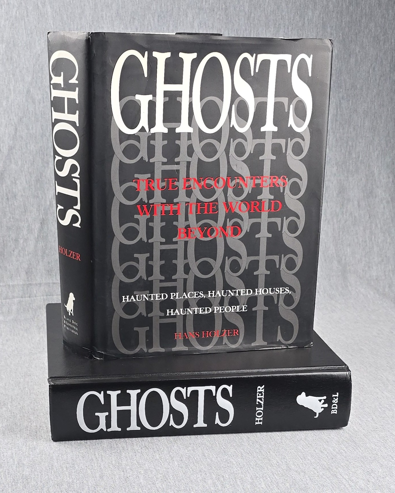 If you enjoy books that treat the paranormal like a field study, this one is a fun artifact of the 90s ghost-investigation wave—hauntings, case notes, strange histories, all handled with earnest curiosity. You can find a copy at TiltedBooks.com.
#TrueGhostStories #HauntedPlaces #GhostEncounters #ParanormalInvestigations #BookCollectors #TiltedBooks