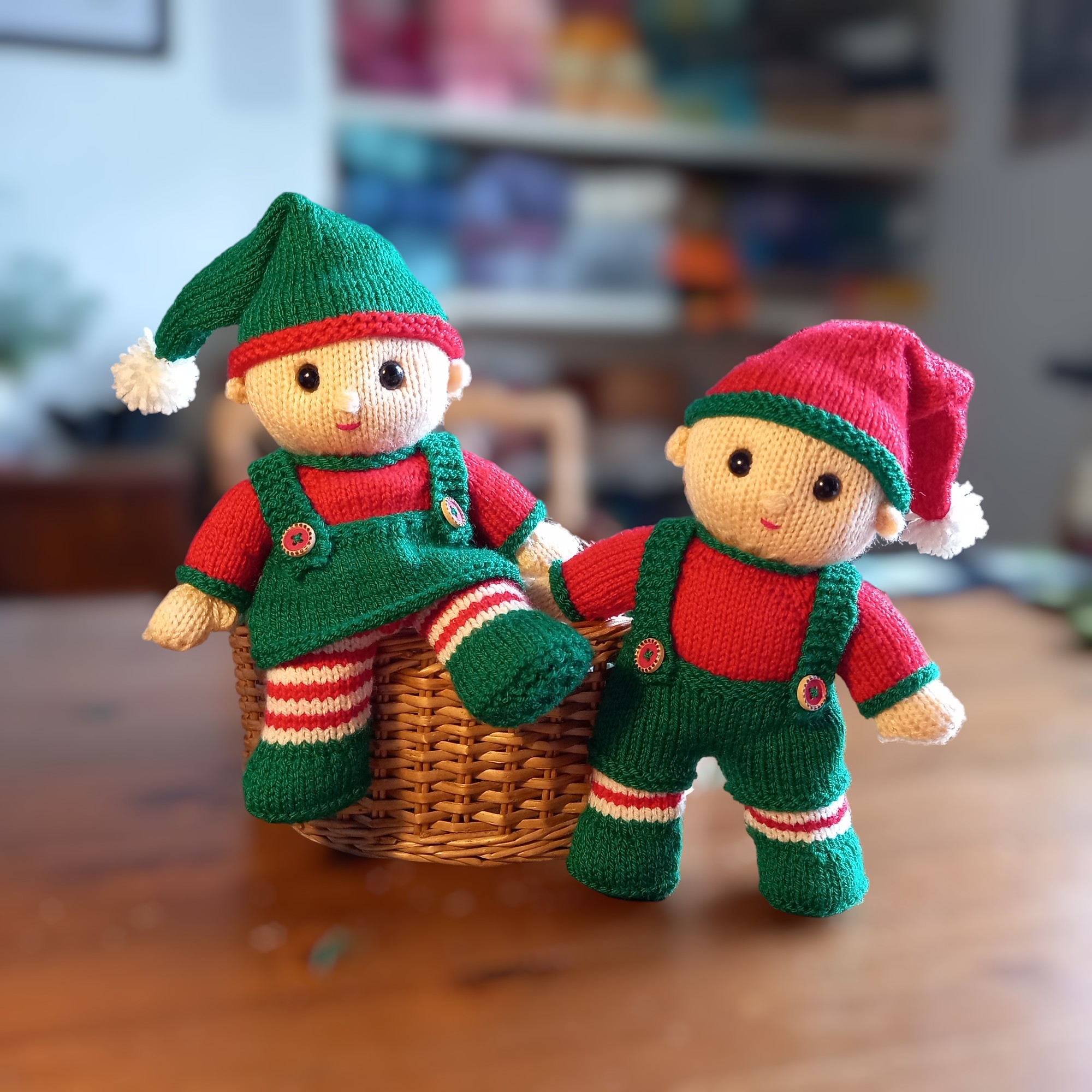 It’s Free Pattern Friday already—where do the weeks go? They seem to fly by in the run-up to Christmas! 🎄✨
If you’ve already made Betsy and Ben, this jolly set of festive clothes will make Christmas morning feel extra special. Dress up your dolls and add a sprinkle of handmade magic to your holiday celebrations!
Log in to your Ravelry account and use code FPFElfset to download your free pattern.
https://www.ravelry.com/patterns/library/betsy-and-ben-elf-set
#FreePatternFriday #KnittingPattern #ChristmasKnits #BetsyAndBen #HandmadeJoy #Knittersofinstagram #FestiveKnitting #HolidayCrafts #YarnLovers #KnittersOfInstagram #PatternGiveaway #ShareTheJoy