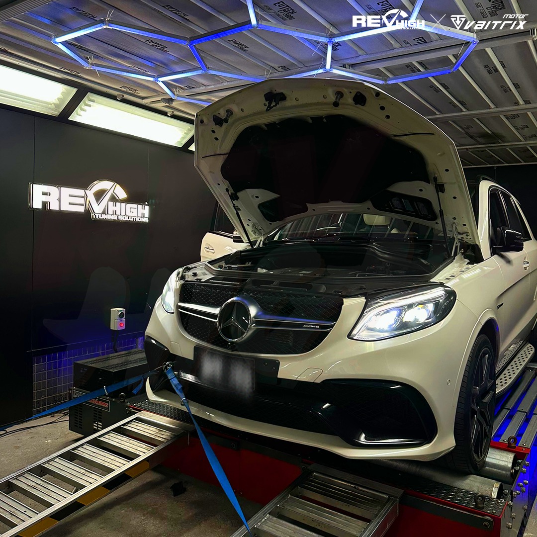 Karlโs GLE63s 5.5L with our V2 design downpipe and midpipe! ๐ฅ๐ง
Sounding tough now with this exhaust! ๐๐ช
Our V2 exhaust downpipes are flow bench tested for maximum power and torque!
This particular car is an interesting one because we managed to measure it stock untuned, stock tuned and modified tuned on the dyno so you can see the difference between stage 1 and 2!
โโ
๐ Get an Estimated Power Output or Tuning Quote for Your Vehicle
https://www.revhigh.com.au/revhigh-custom-dyno-tuning-solutions
โโ
๐ป Explore Our Performance Packages
Tailored for more power, efficiency, and reliability
Browse Packages: https://www.revhigh.com.au/performance-packages
โโ
๐ ๏ธ See What Weโre Building
Visit Our Blog: https://www.revhigh.com.au/blog-projects
โโ
๐ฅ Watch Our Latest Builds on YouTube
https://www.youtube.com/@REVHIGHTUNINGSOLUTIONS
โโ
๐ฆ Built. Tuned. Delivered.
๐ 3/5 Bungaleen Court, Dandenong South VIC 3175, Australia
๐ 03 9001 6375
๐ www.revhigh.com.au
๐ www.vaitrix.com
โโ
๐Workshop Owner?
Want to join the Vaitrix dealer network?
๐ฉ Send us a message to learn more!
๐ Dealer locations in: Australia, USA, Japan, Singapore, Malaysia, Taiwan, Thailand, New Zealand
โโ
#revhigh #vaitrixaustralia #revhighusa #vaitrixsg #vaitrixusa #revtuners #VAITRIX #vaitrixmotor #DynoTune #performancetuning #AMG #GLE63S #MercedesAMG #Downpipes #PerformanceMods #Stage2 #AMGLife #V8Biturbo #Revhigh #TunedLife #CarEnthusiast #ExhaustUpgrade #DynoTest #AustralianTuners #FlowBenchTested #boostedpower